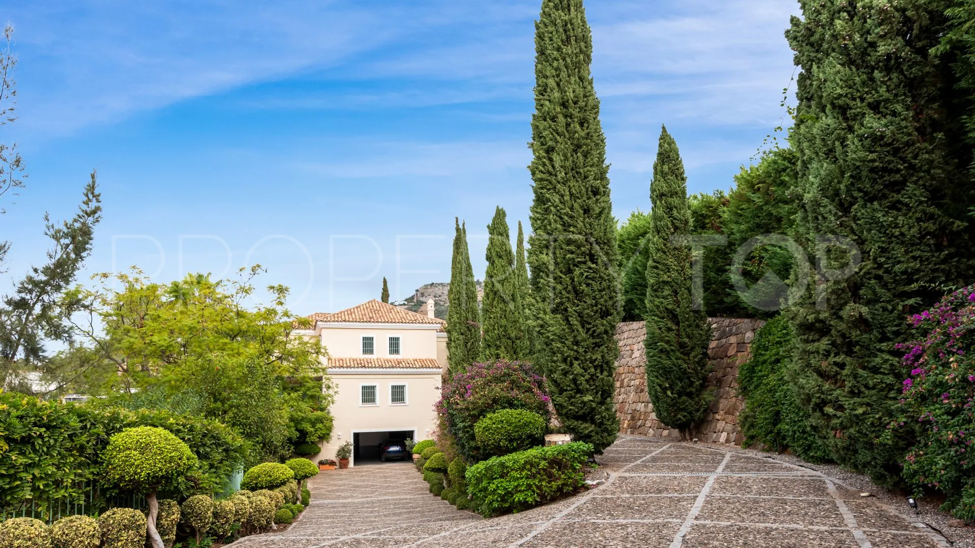 Marbella Club Golf Resort villa for sale