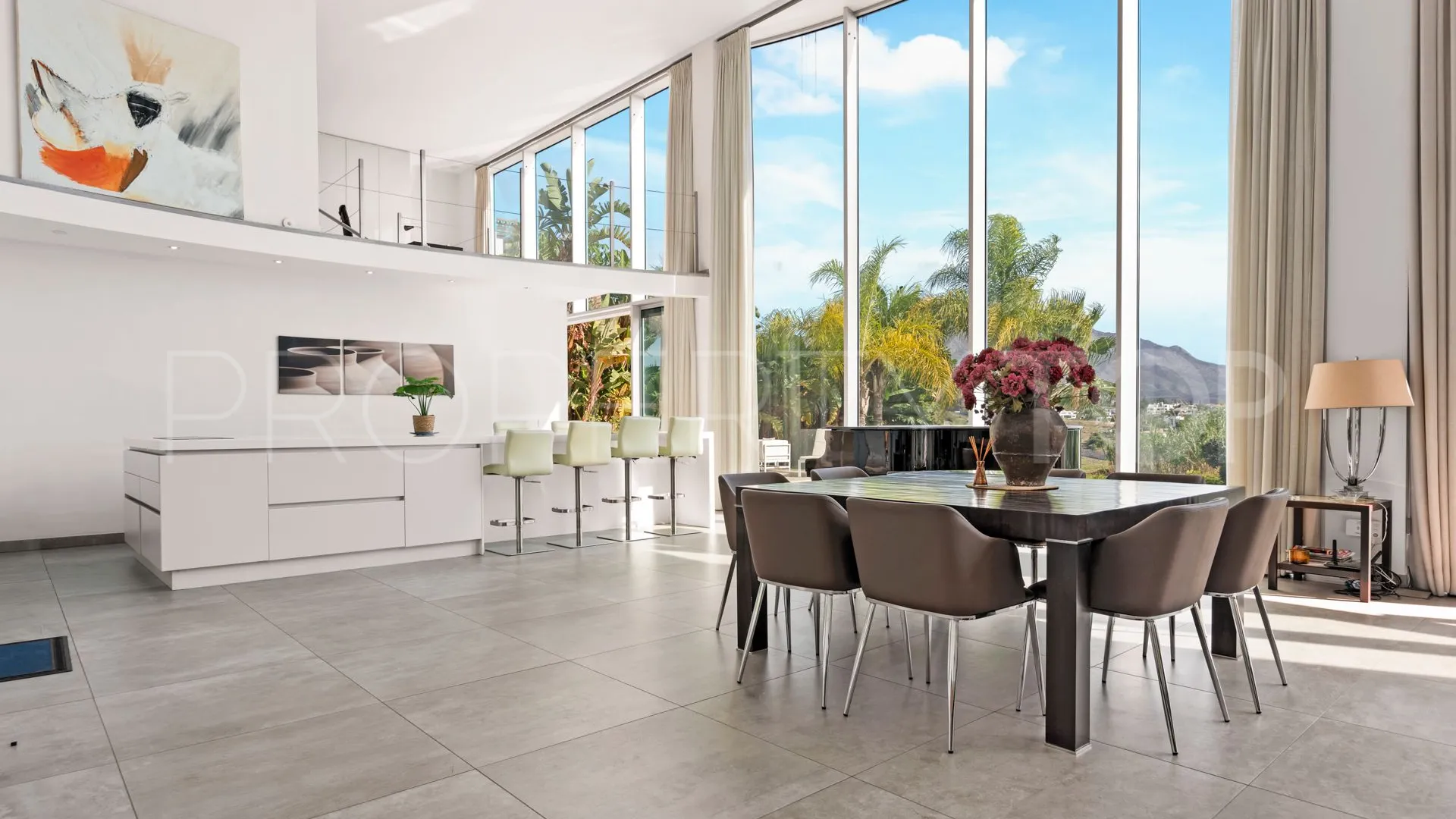 Comprar villa en La Quinta con 3 dormitorios