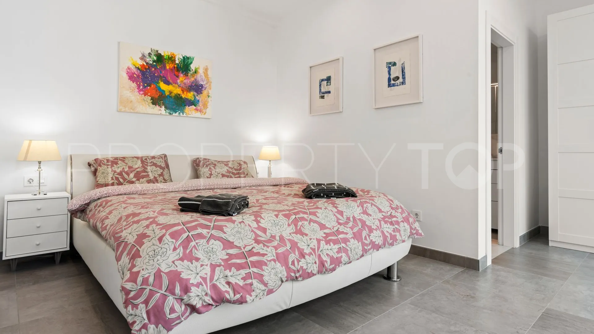 Comprar villa en La Quinta con 3 dormitorios
