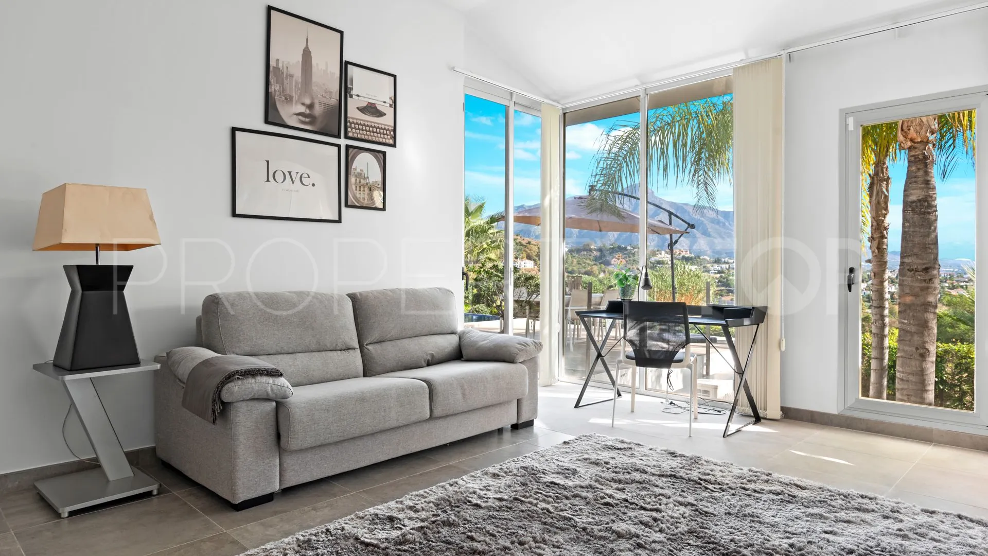 Comprar villa en La Quinta con 3 dormitorios