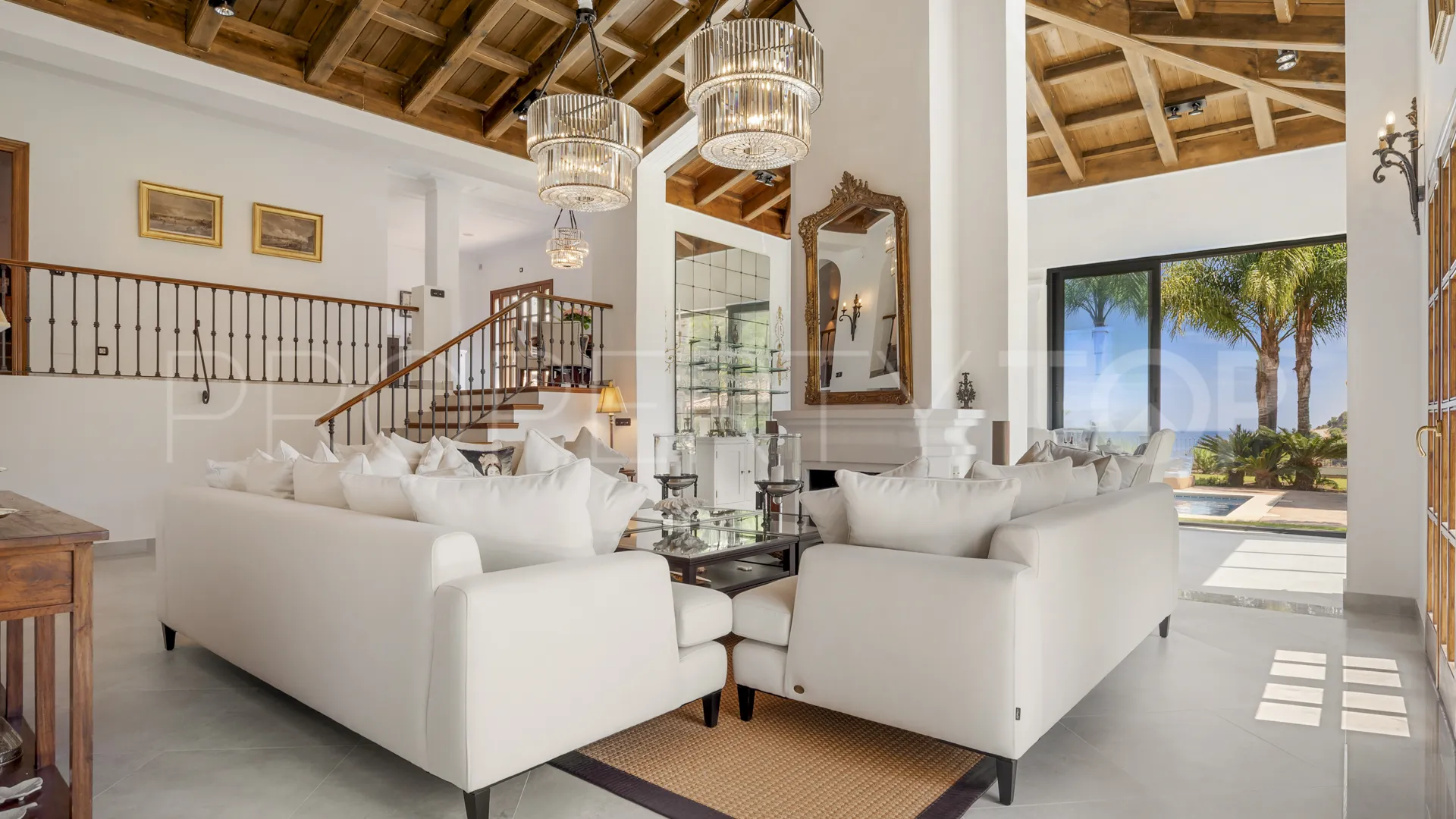 Se vende villa en El Madroñal