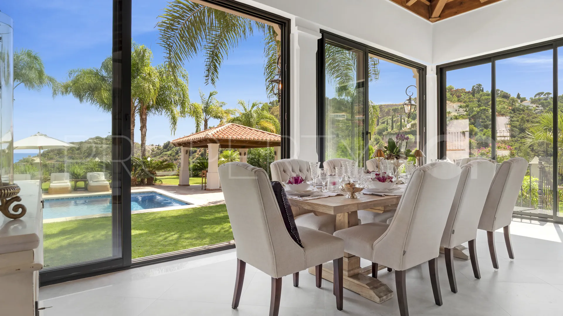 Se vende villa en El Madroñal