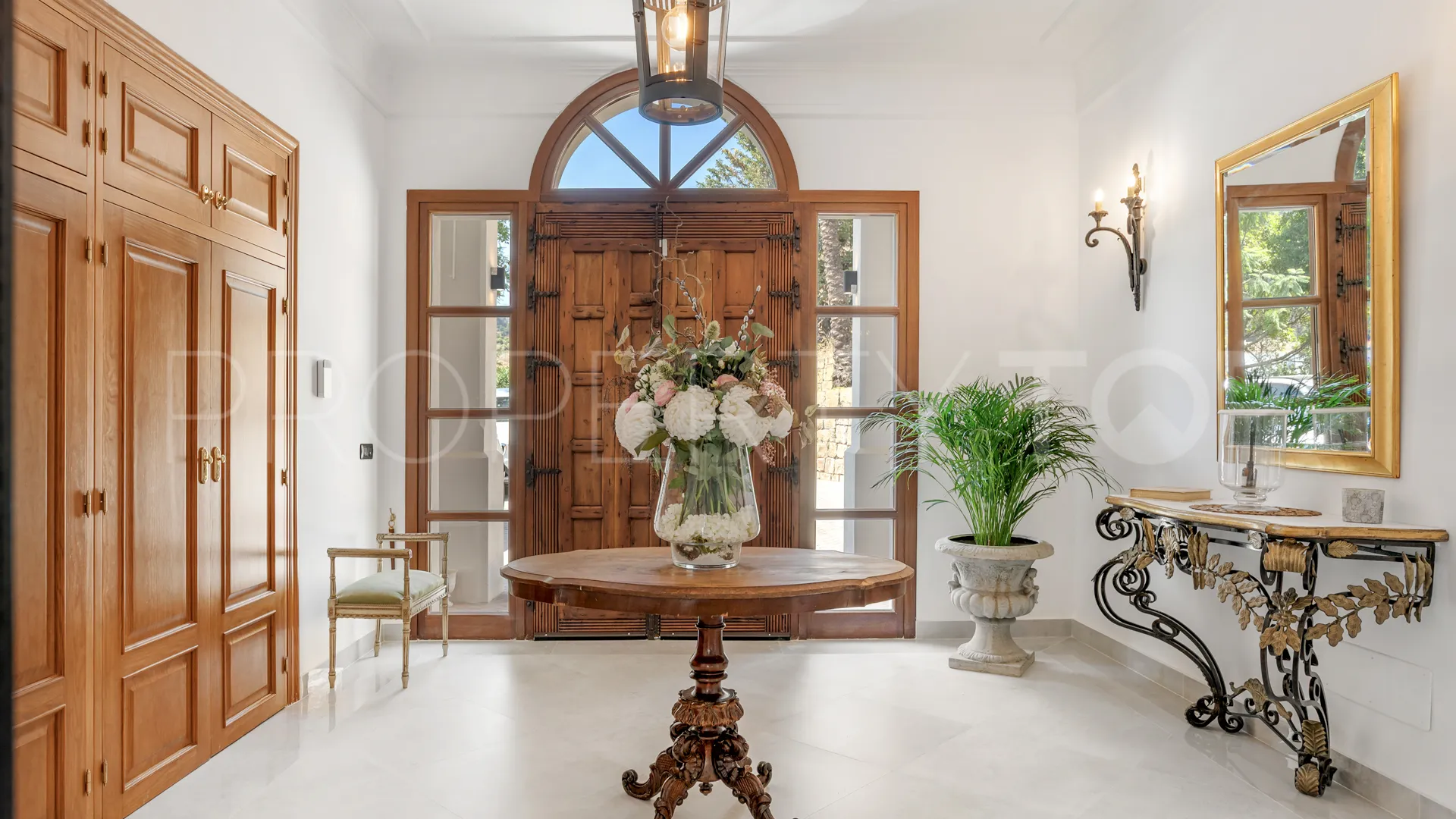 Se vende villa en El Madroñal