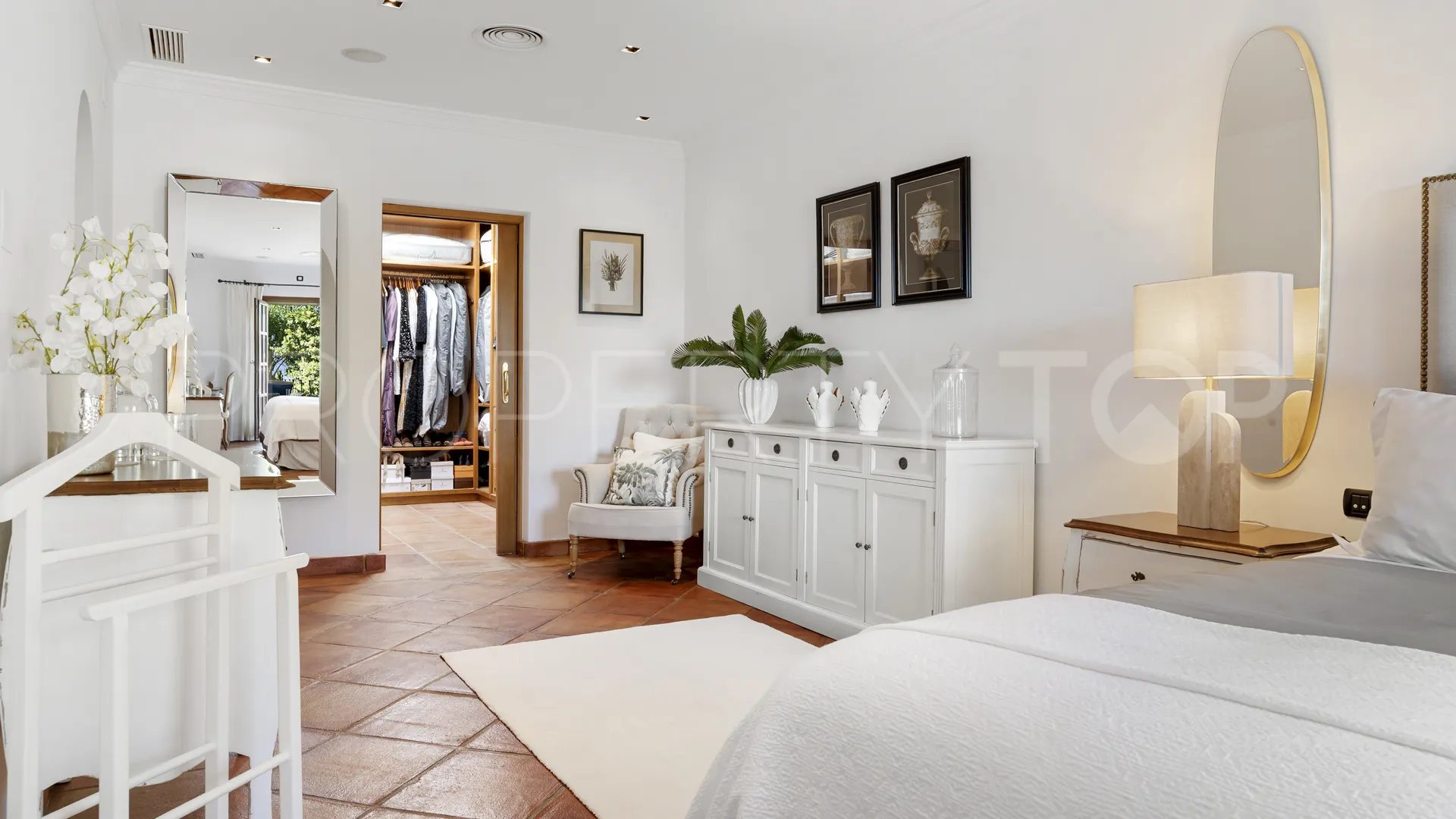 Se vende villa en El Madroñal