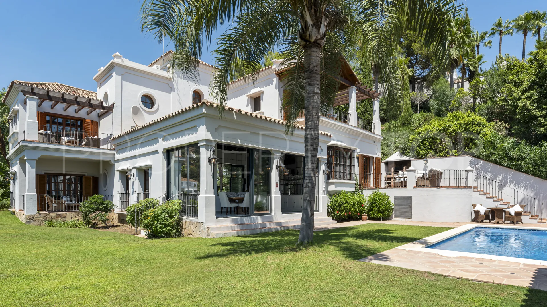Se vende villa en El Madroñal
