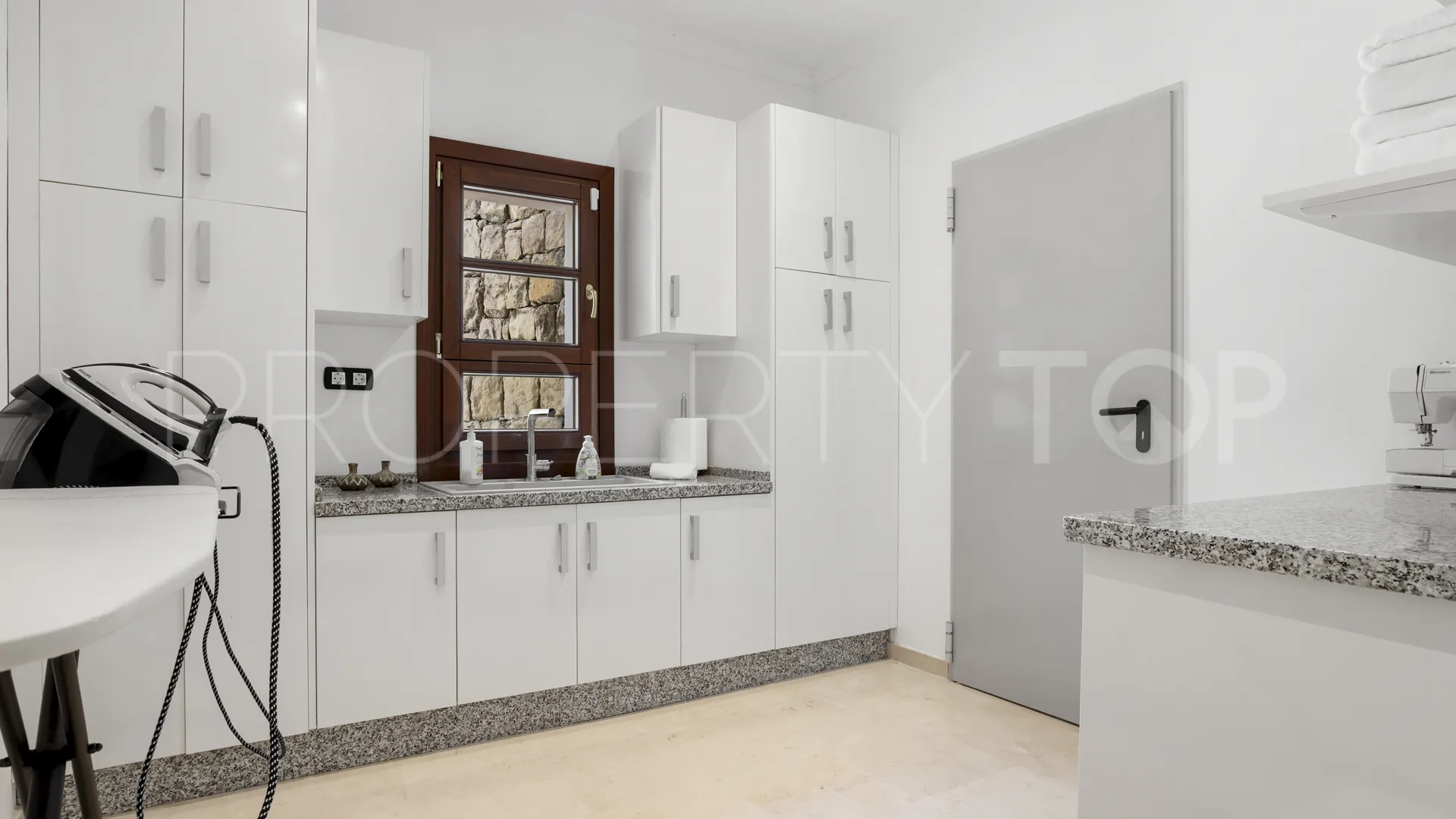 Se vende villa en El Madroñal