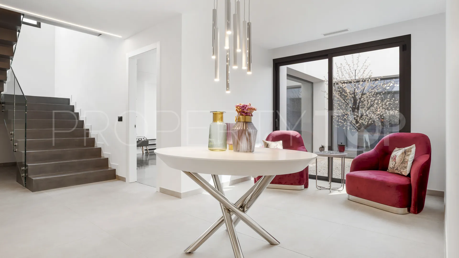 Villa en venta en Benahavis