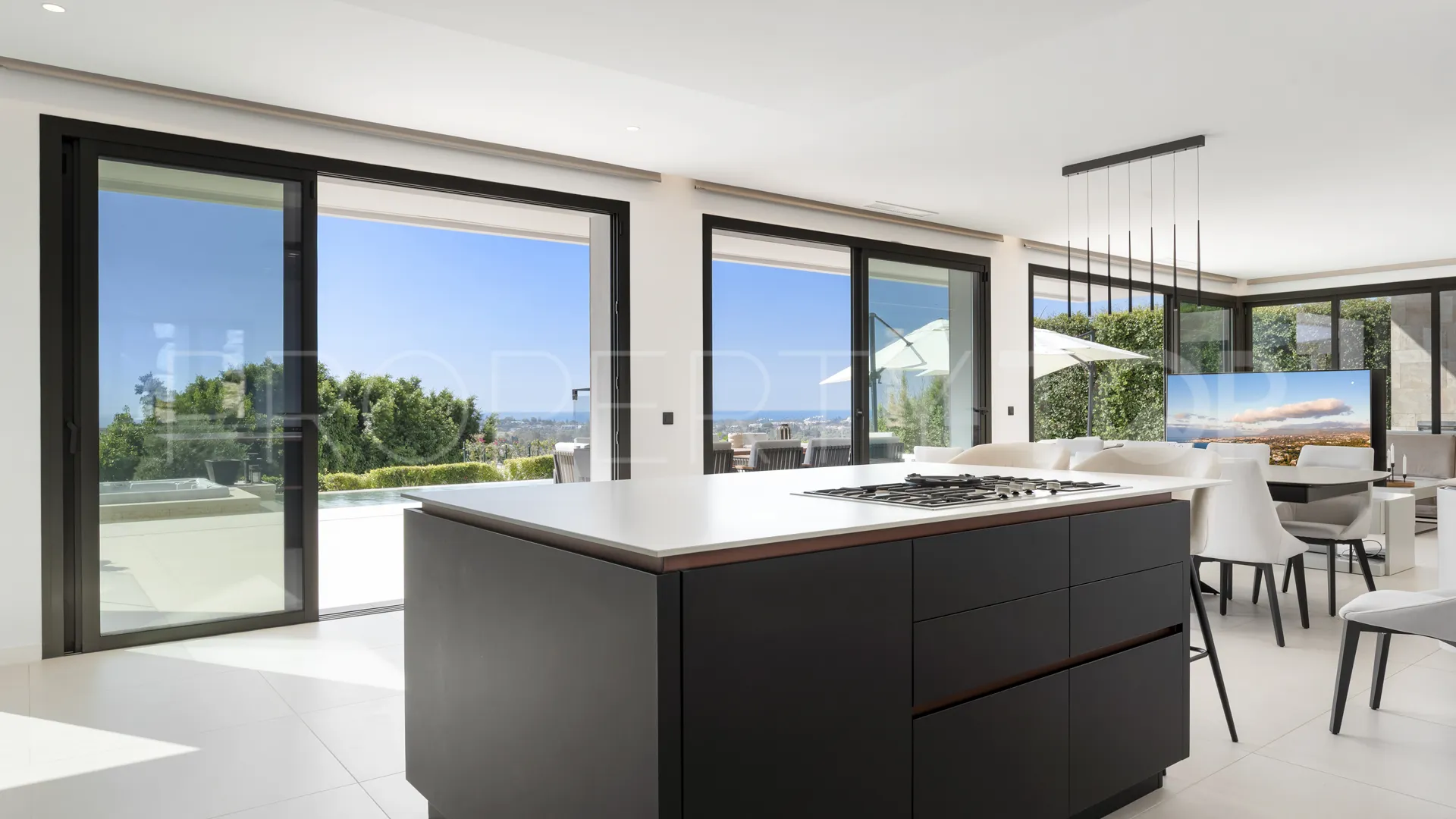 Villa en venta en Benahavis