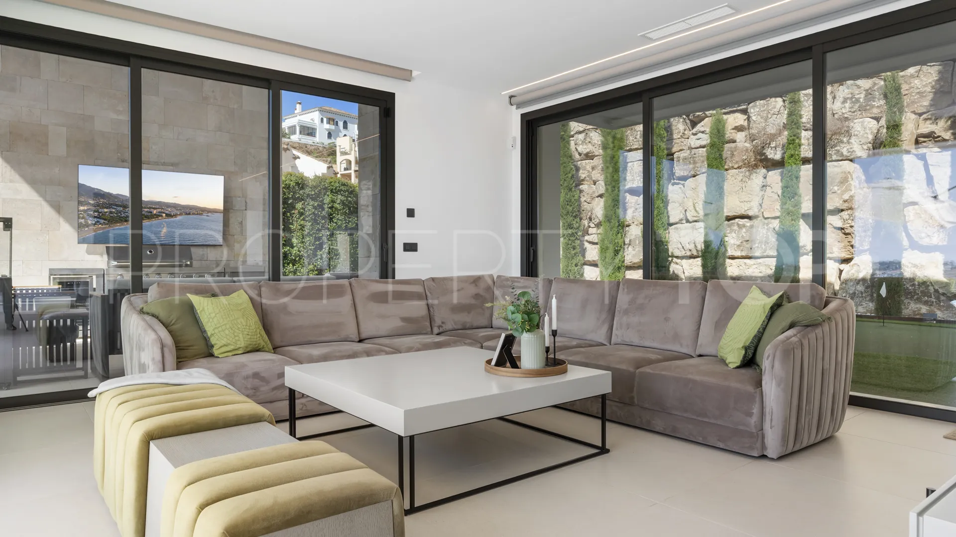 Villa en venta en Benahavis