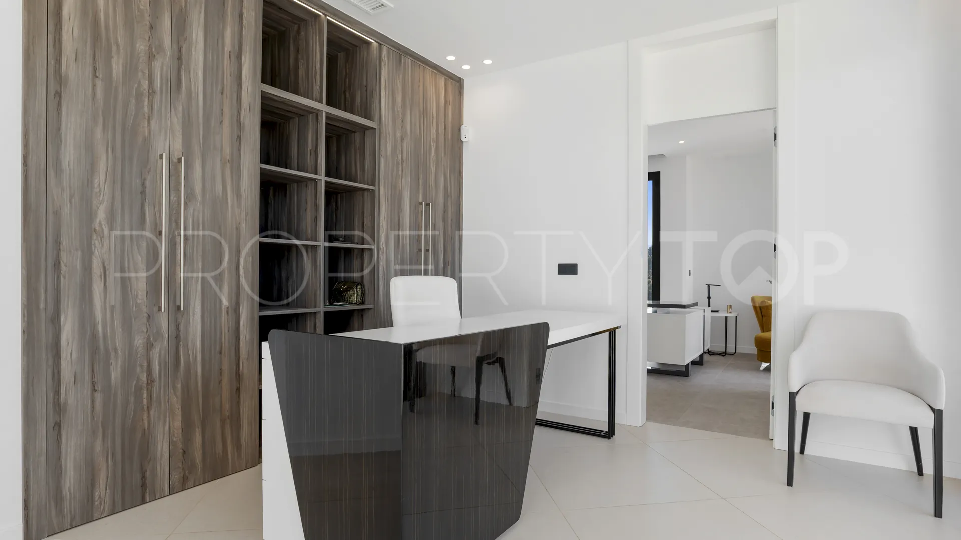 Villa en venta en Benahavis