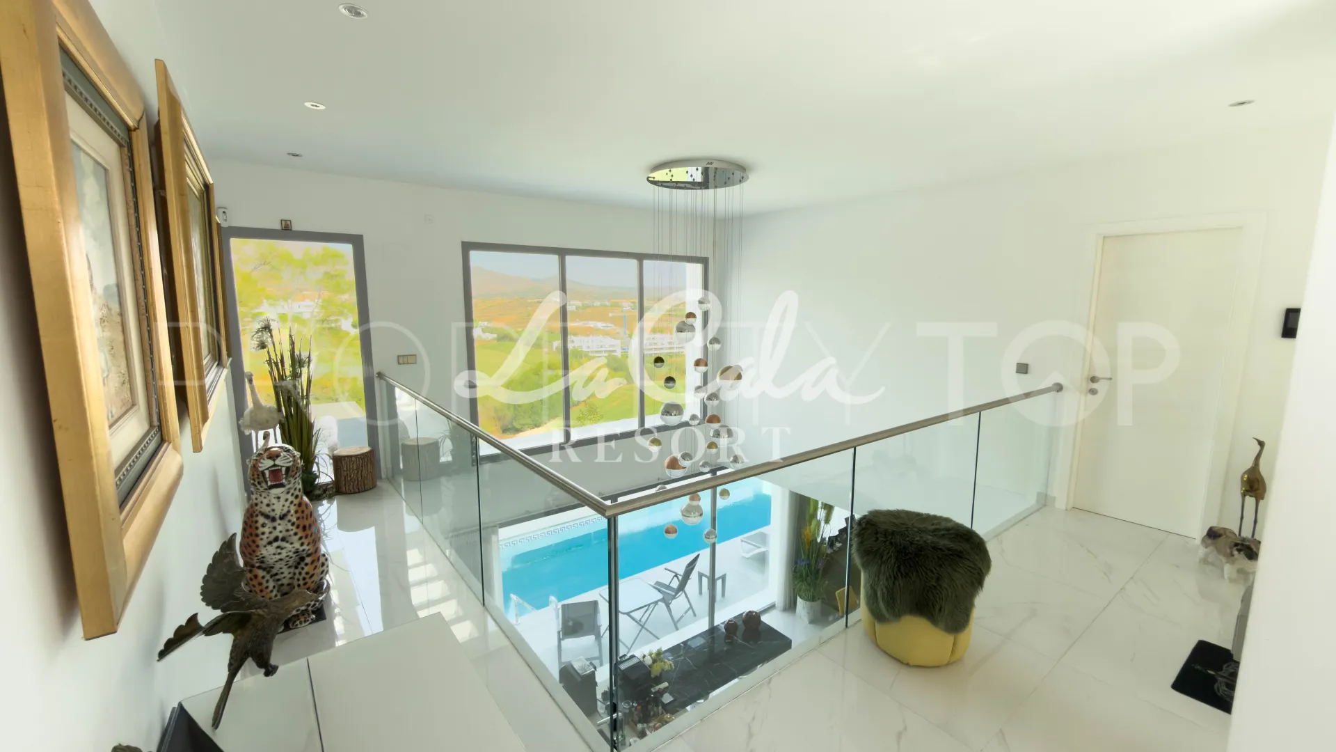 Se vende villa en Cala de Mijas de 4 dormitorios