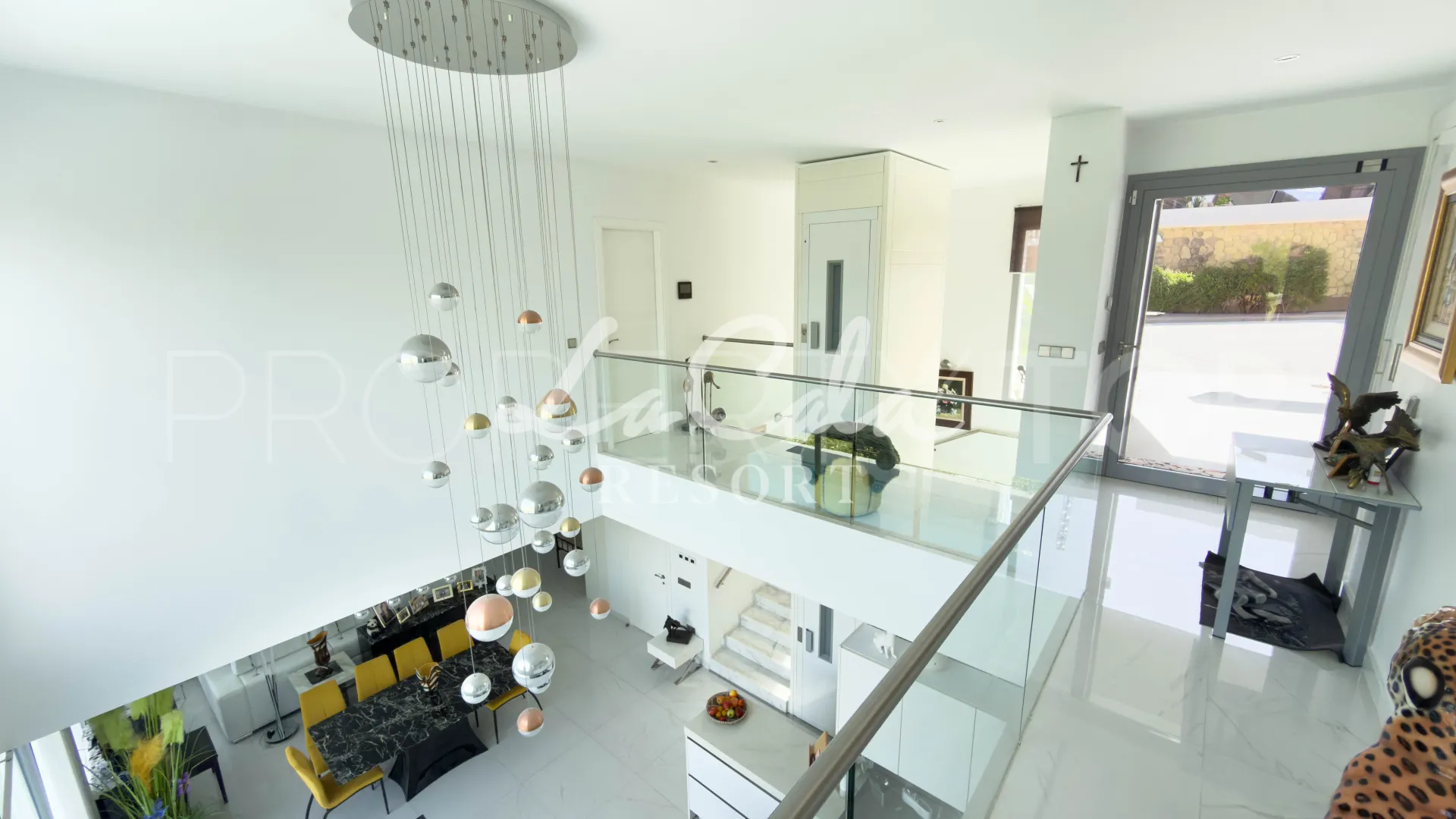 Se vende villa en Cala de Mijas de 4 dormitorios