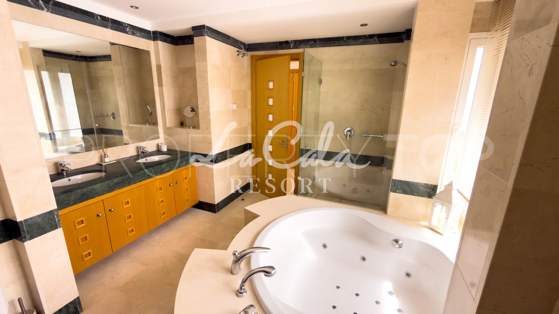 Cala de Mijas, Ático en venta de 3 dormitorios