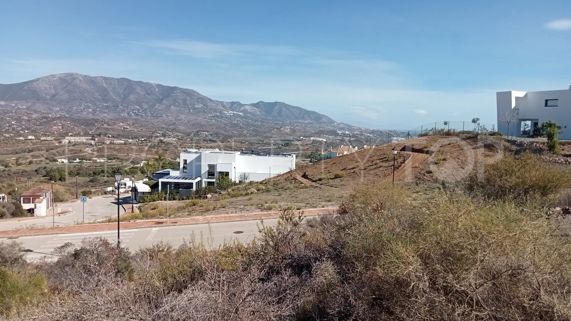 Plot in La Cala Golf Resort for sale