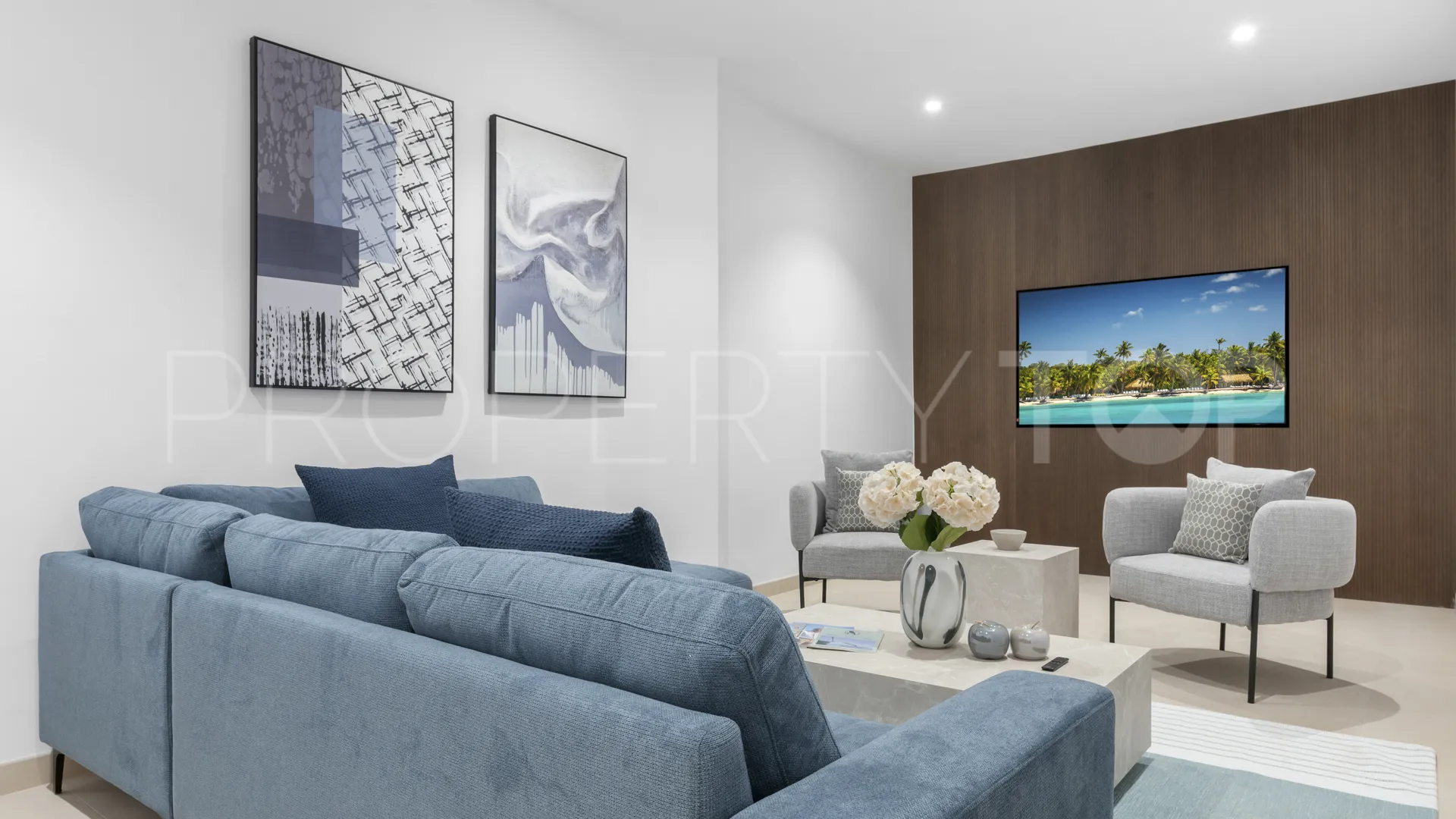 Pareado de 4 dormitorios en venta en Jardines de las Lomas