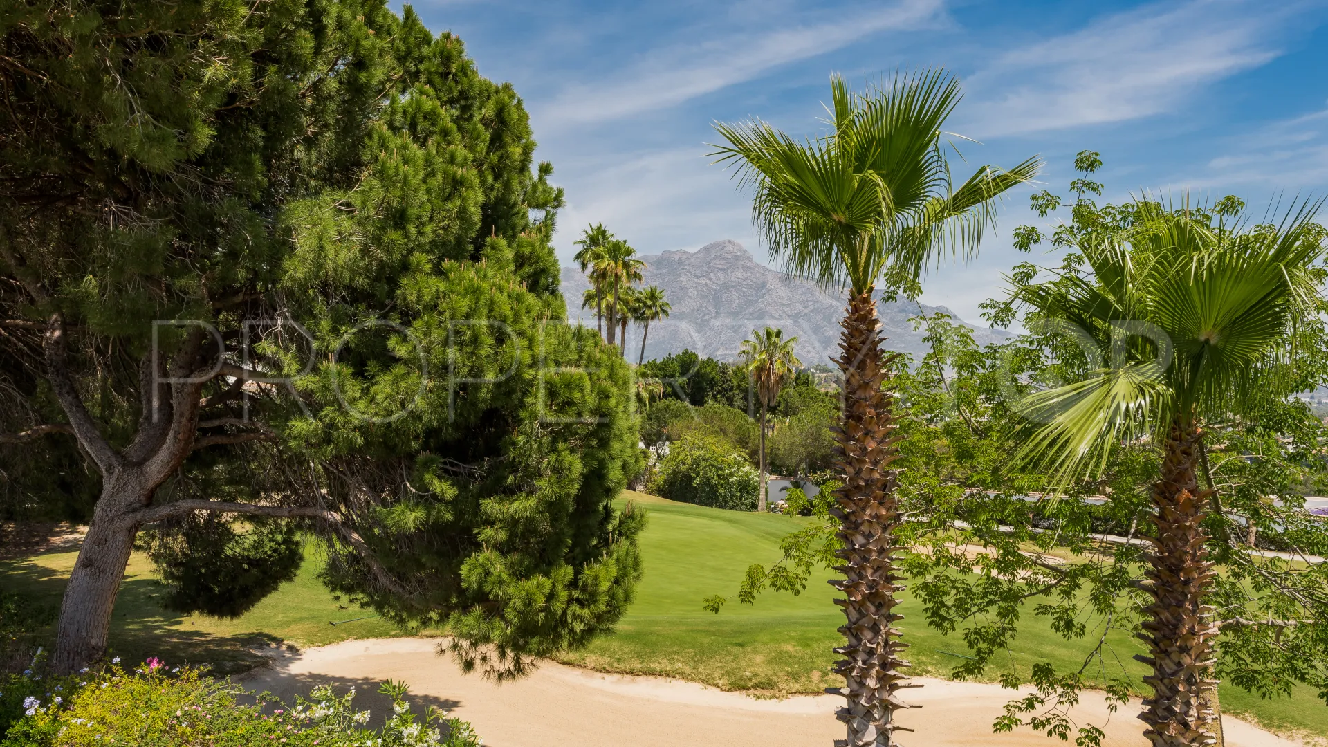 For sale villa in La Quinta