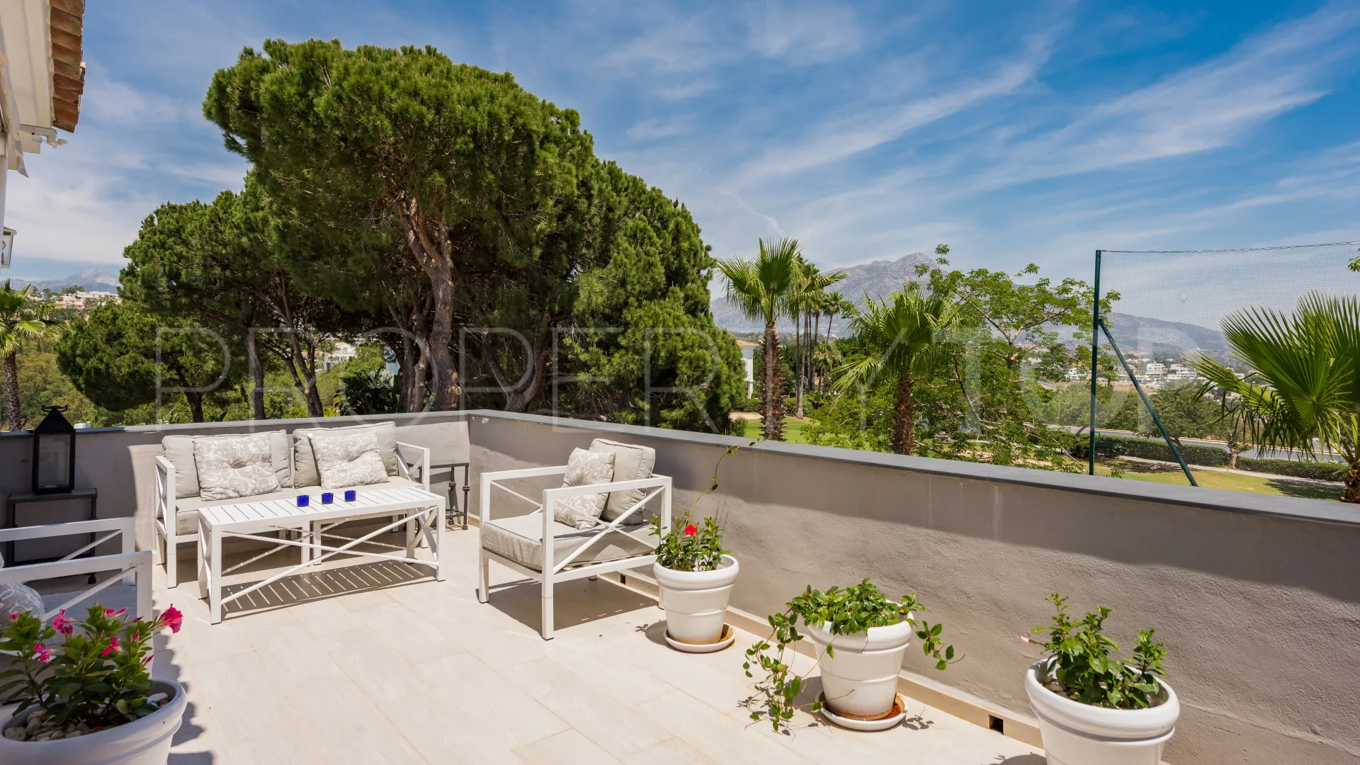 For sale villa in La Quinta