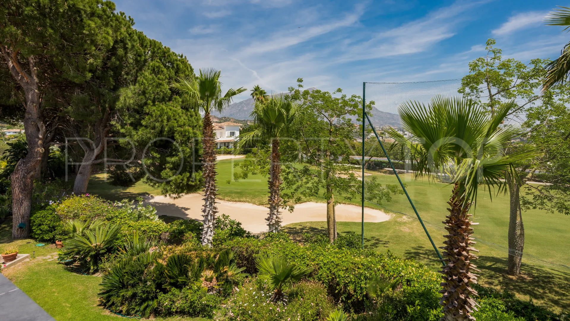 For sale villa in La Quinta