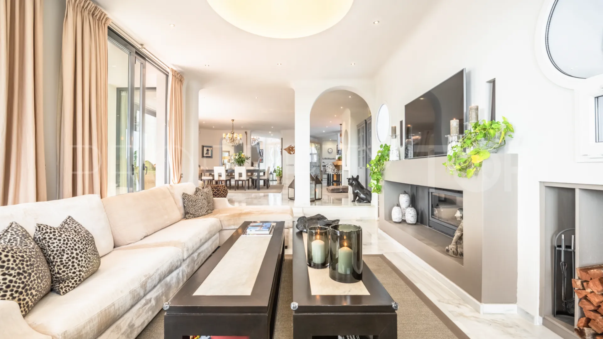 For sale Los Naranjos Golf villa with 4 bedrooms