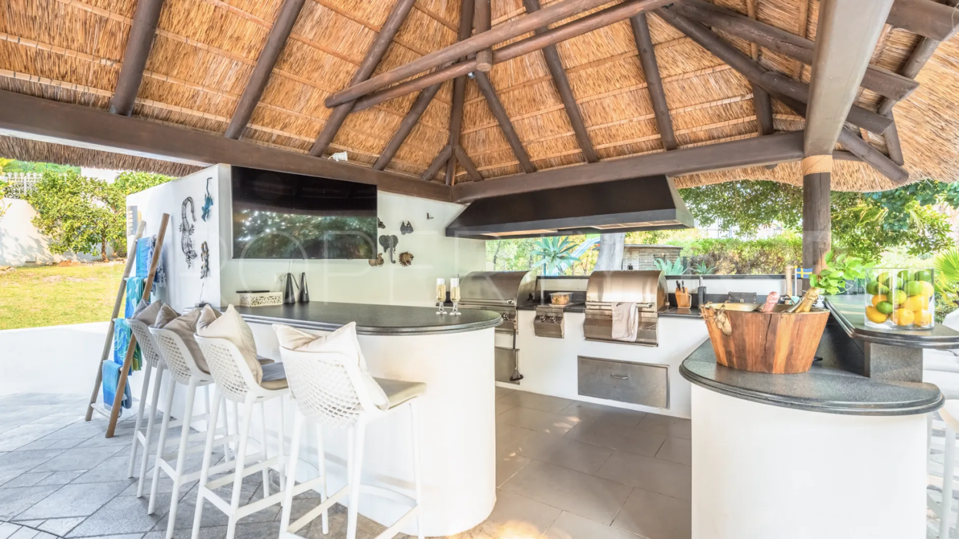 For sale Los Naranjos Golf villa with 4 bedrooms