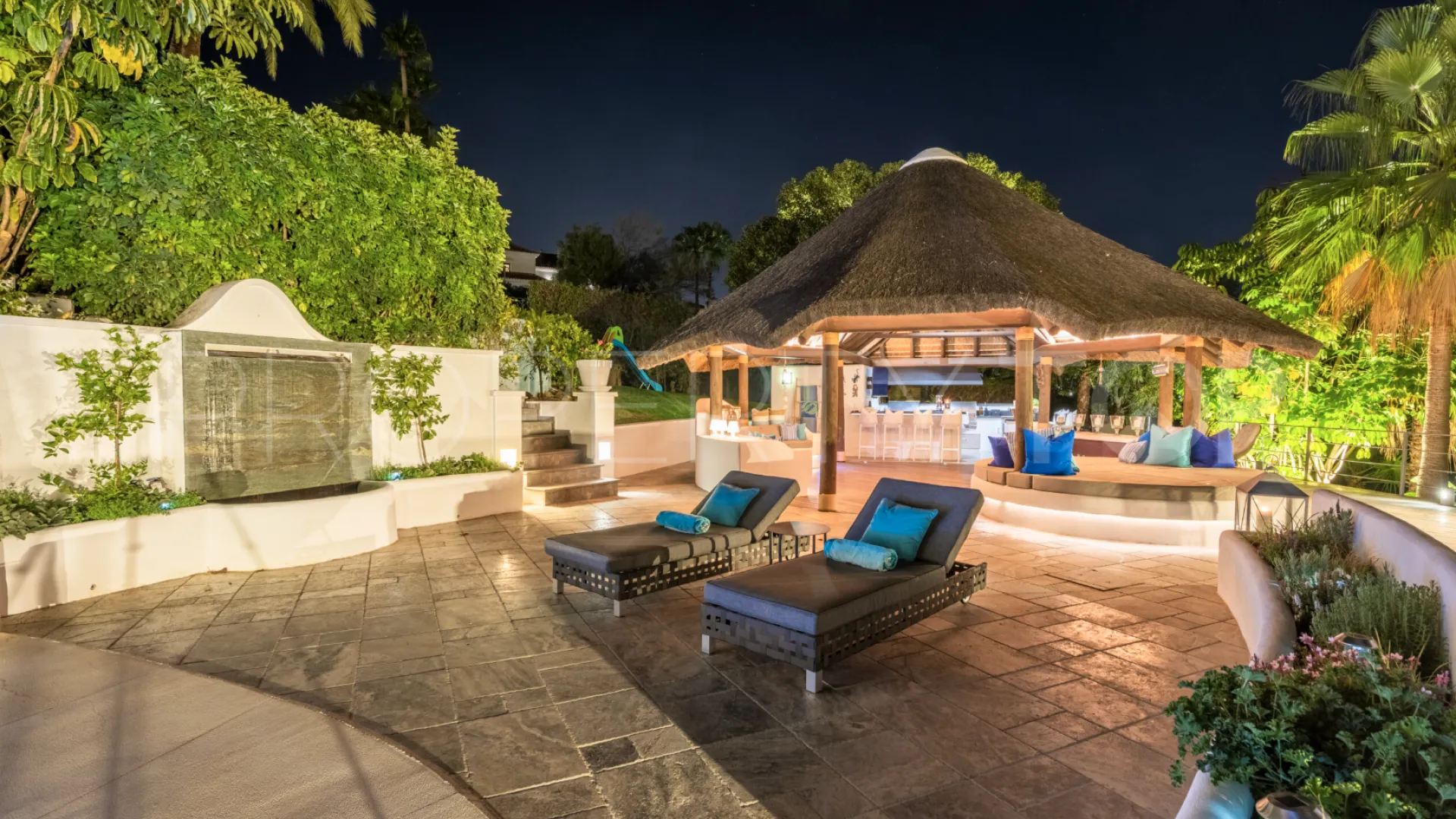 For sale Los Naranjos Golf villa with 4 bedrooms