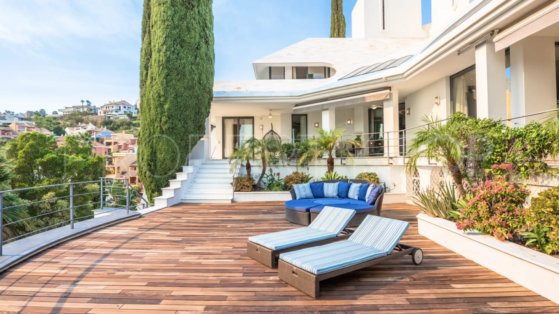For sale Los Naranjos Golf villa with 4 bedrooms