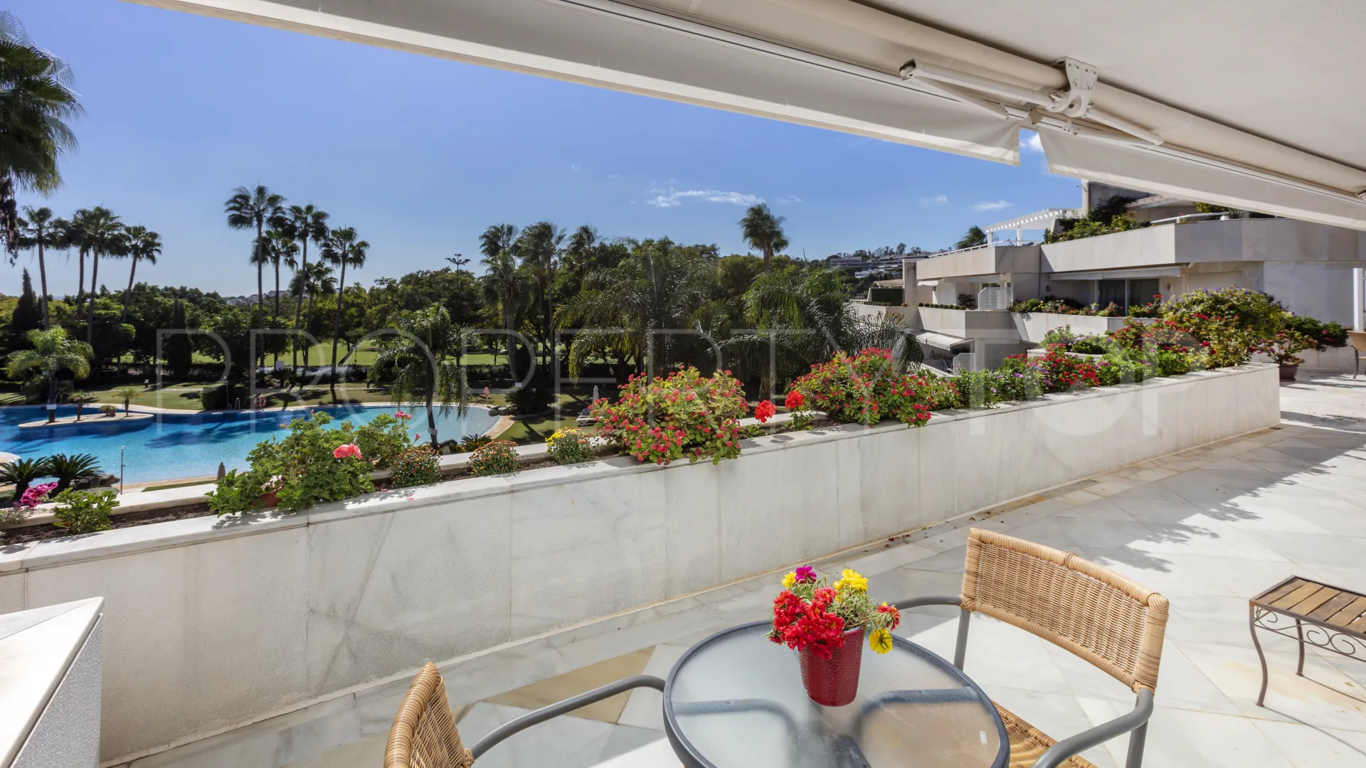 For sale duplex penthouse in Los Granados Golf