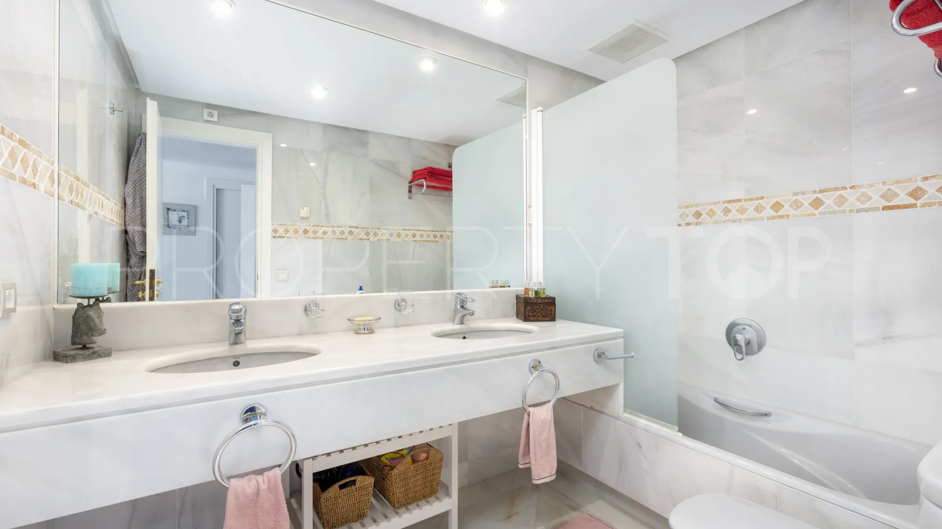 For sale duplex penthouse in Los Granados Golf