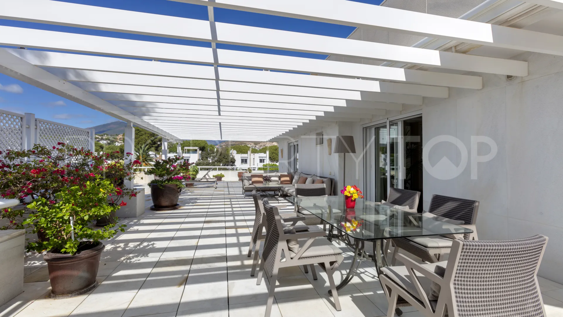 For sale duplex penthouse in Los Granados Golf
