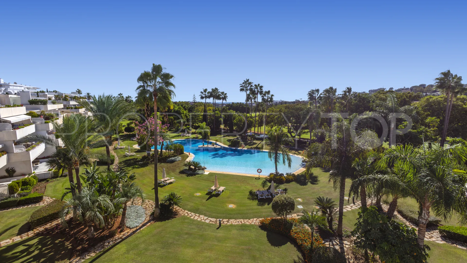 For sale duplex penthouse in Los Granados Golf