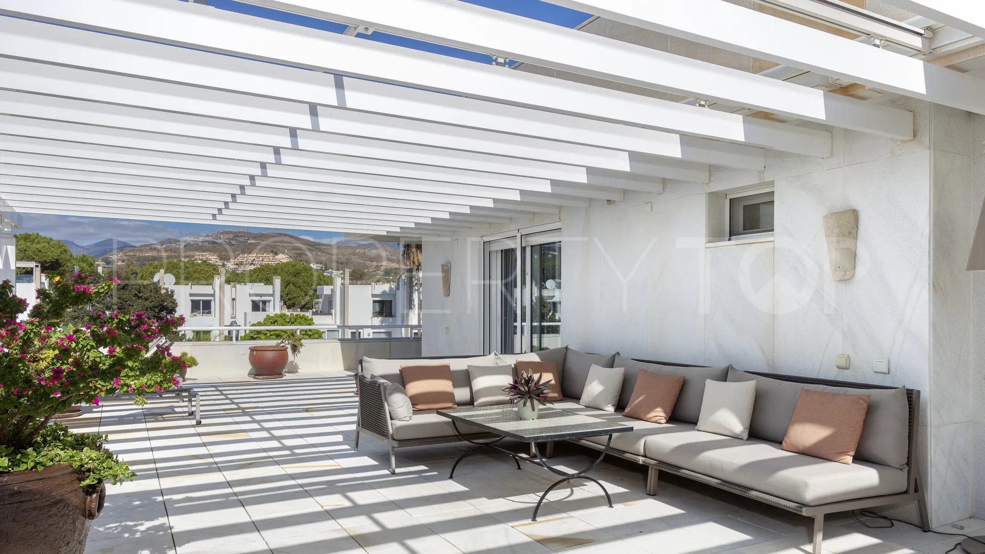 For sale duplex penthouse in Los Granados Golf