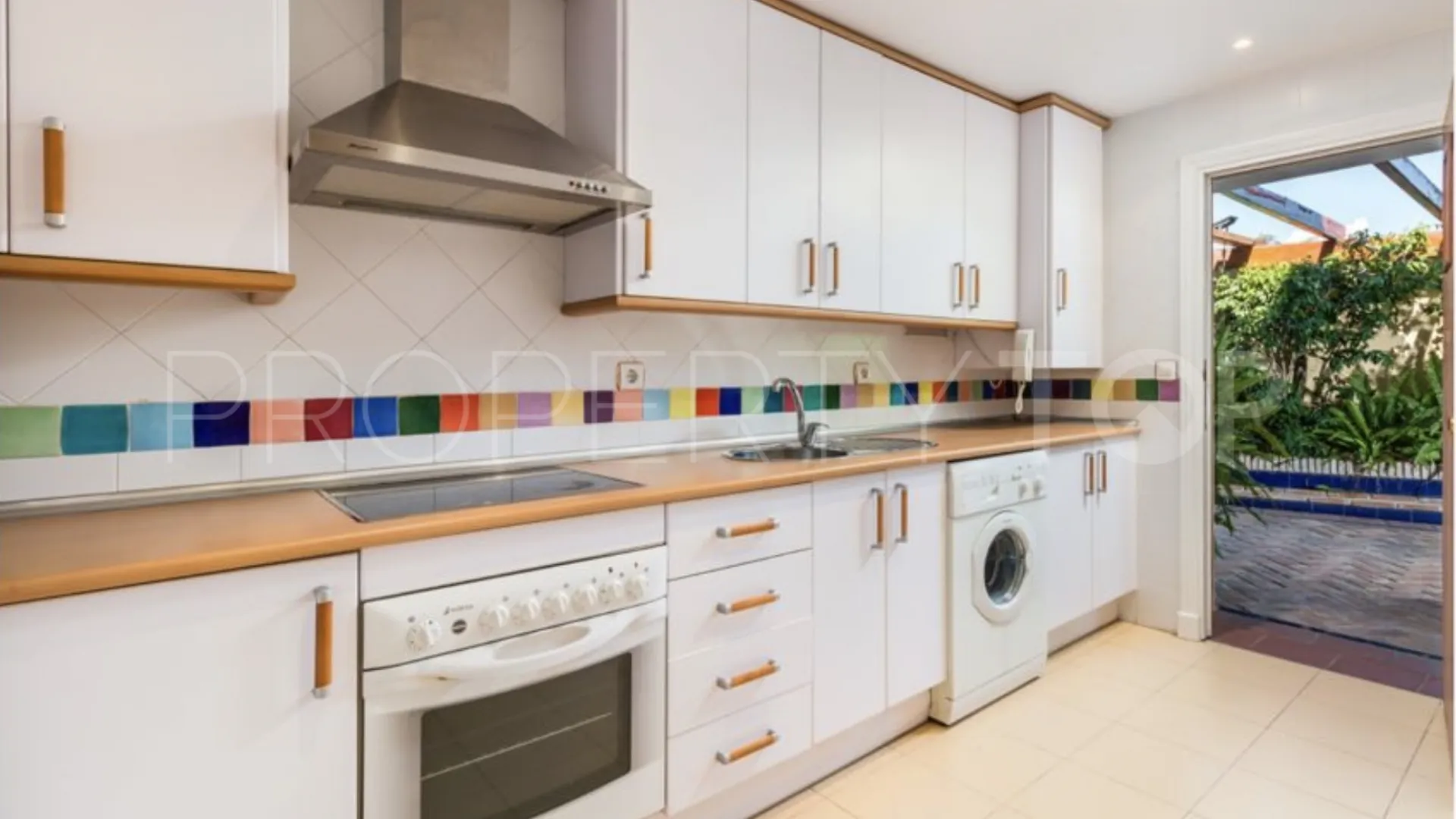 For sale Guadalmina Alta villa with 3 bedrooms