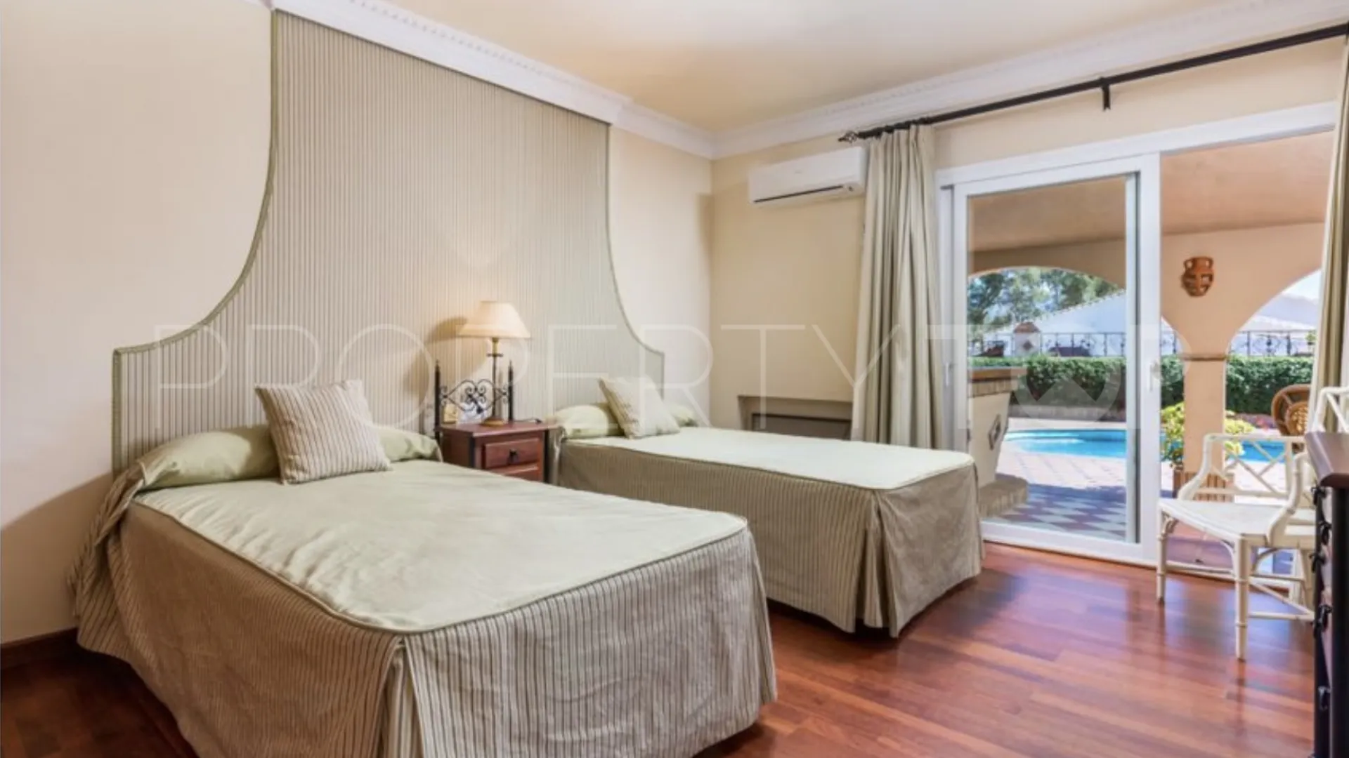For sale Guadalmina Alta villa with 3 bedrooms