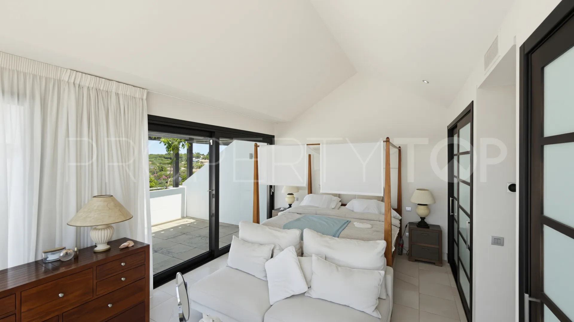 For sale Hacienda de Valderrama 2 bedrooms duplex penthouse