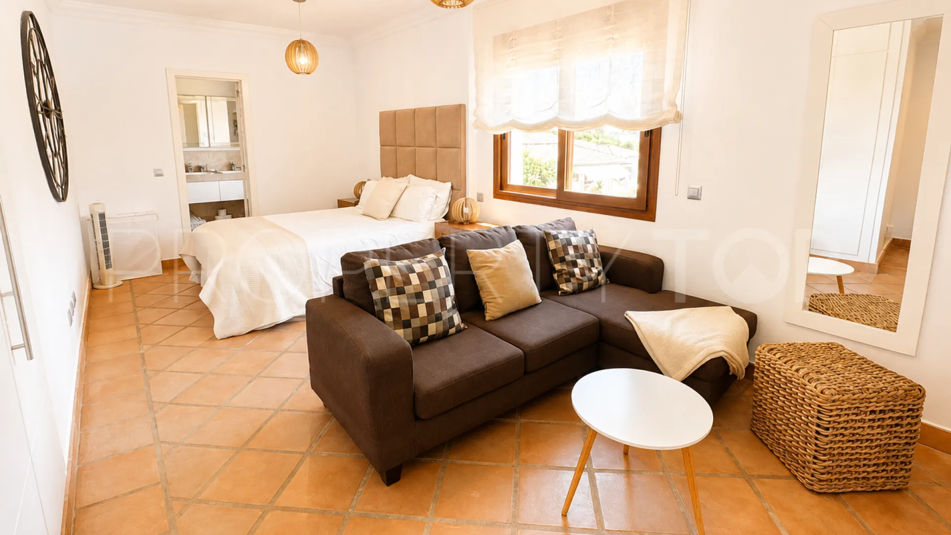 Villa con 4 dormitorios en venta en Sotogrande Costa