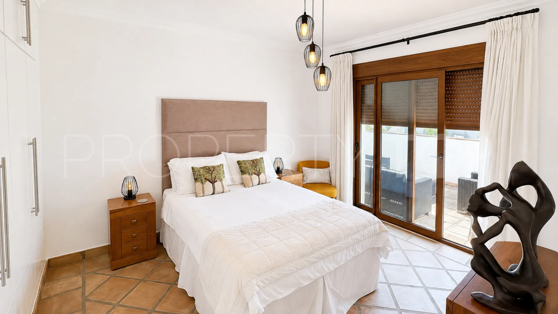 Villa con 4 dormitorios en venta en Sotogrande Costa