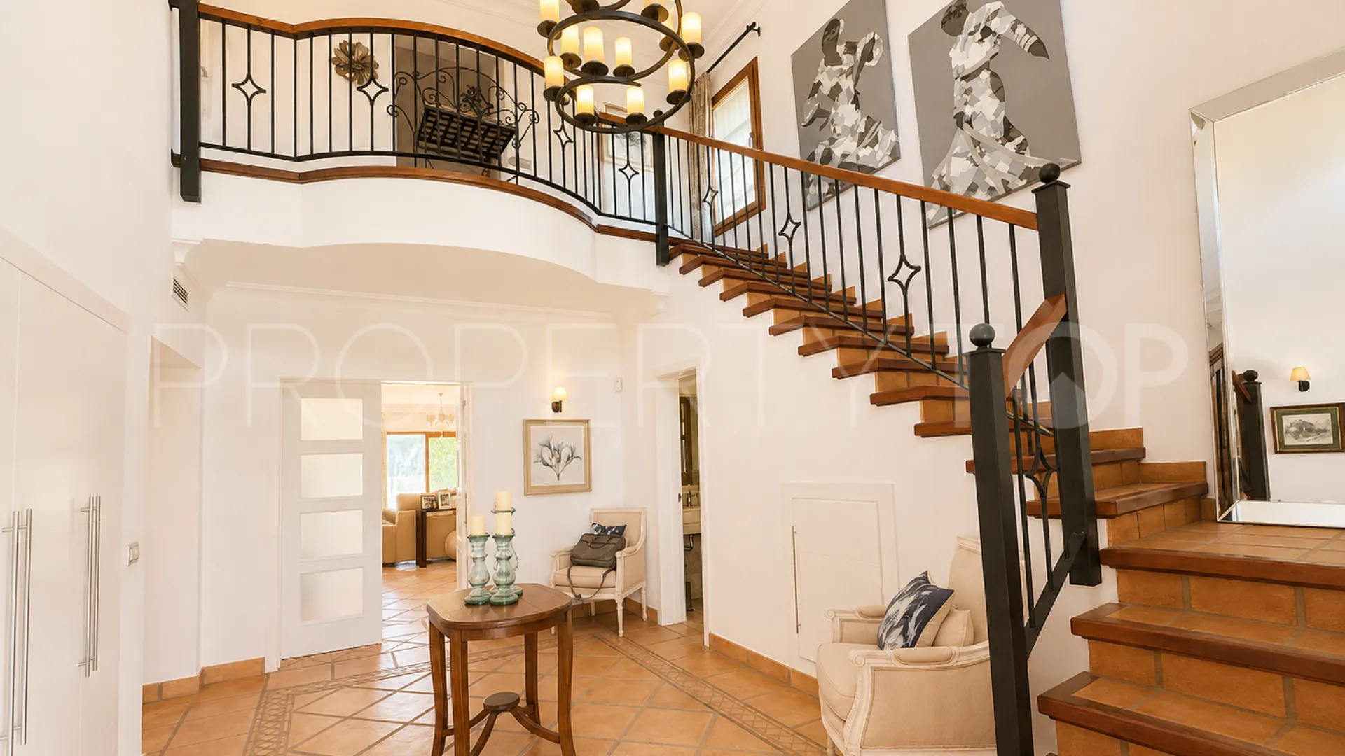 Villa con 4 dormitorios en venta en Sotogrande Costa
