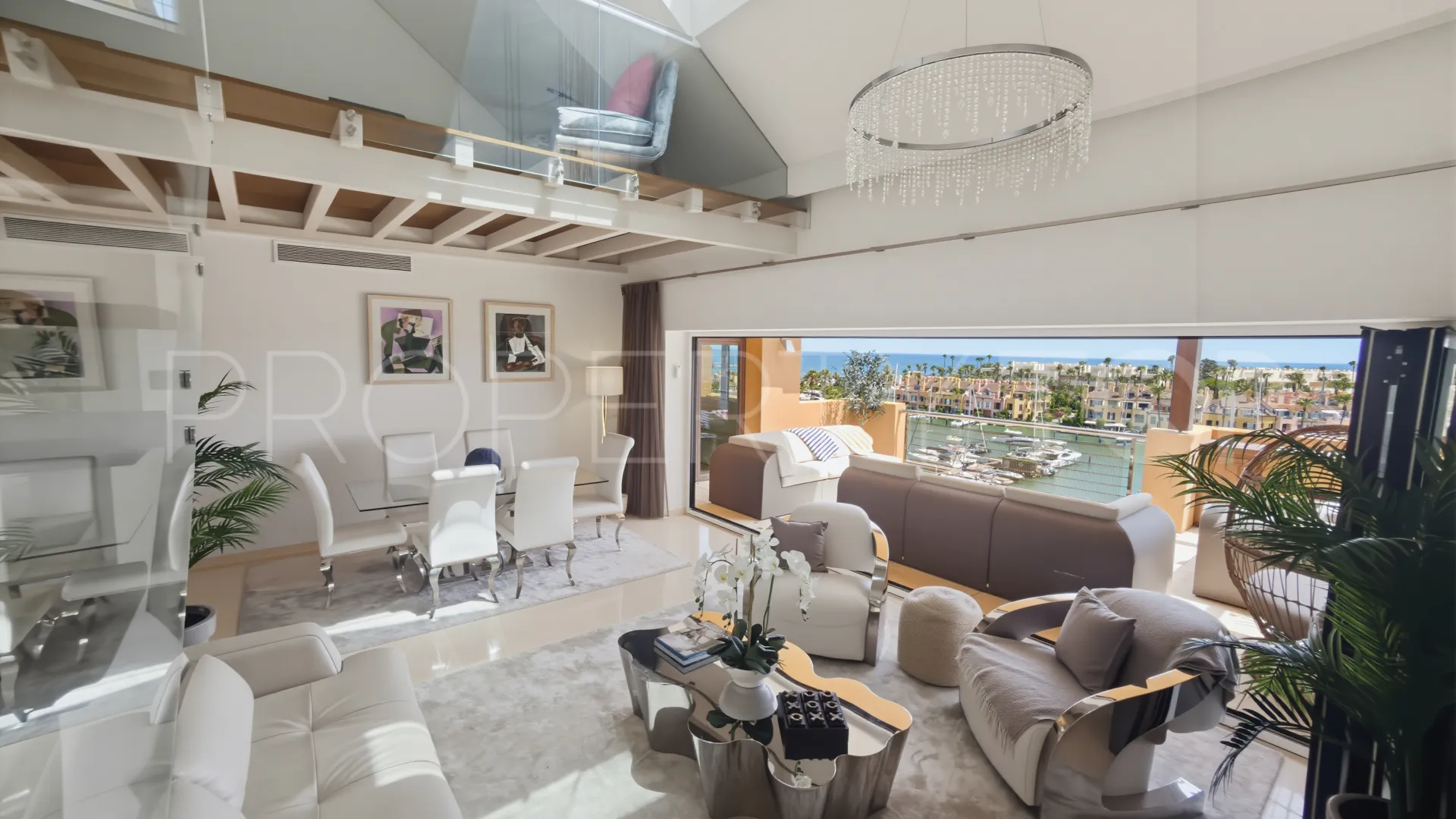 3 bedrooms penthouse for sale in Ribera del Marlin