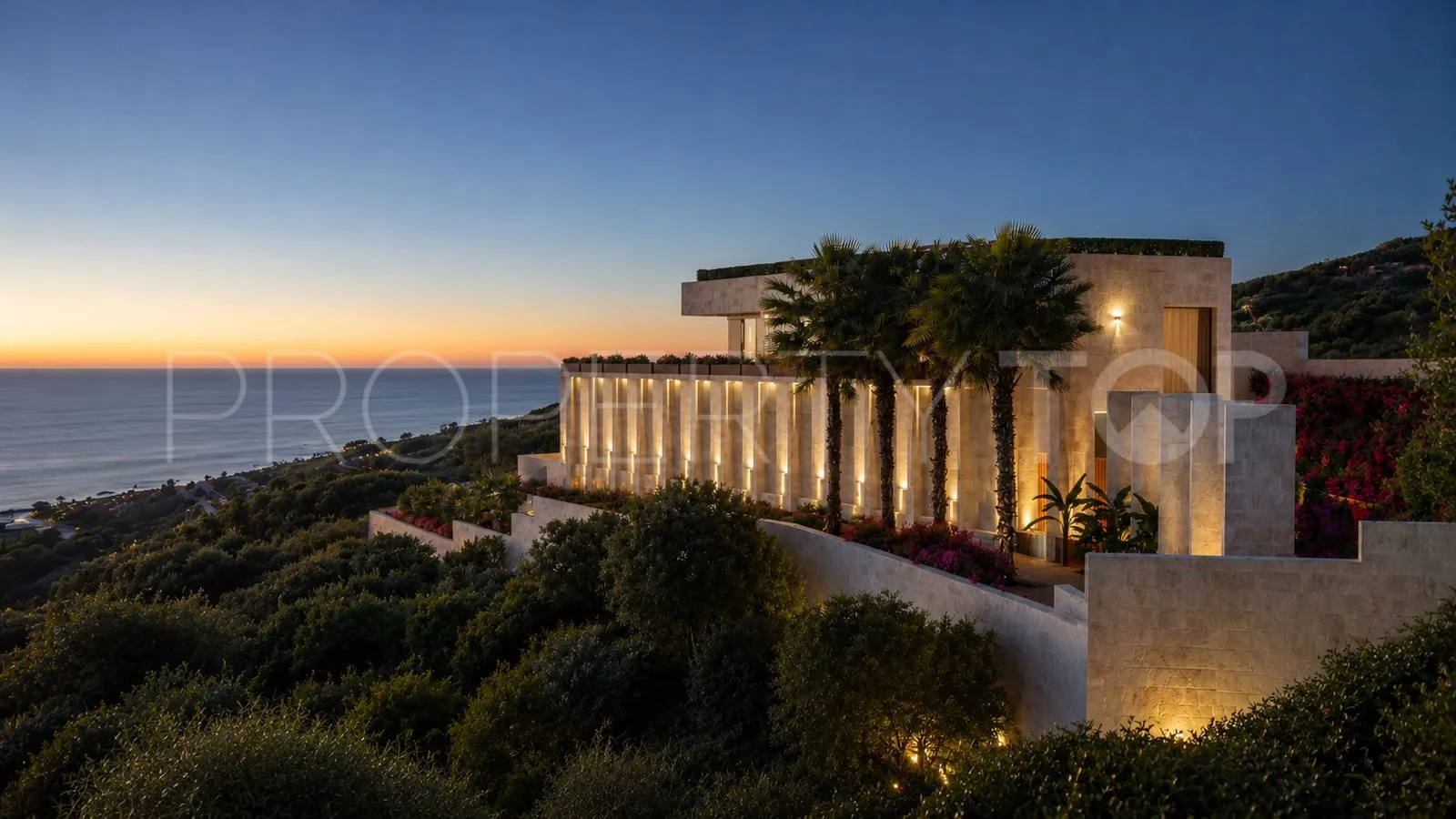 4 bedrooms villa for sale in San Roque