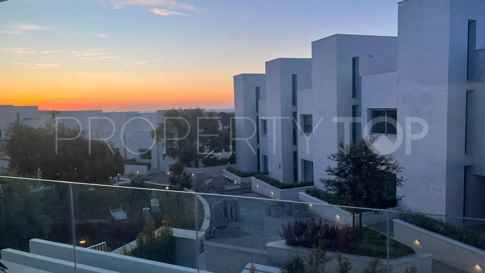 Town house for sale in La Reserva