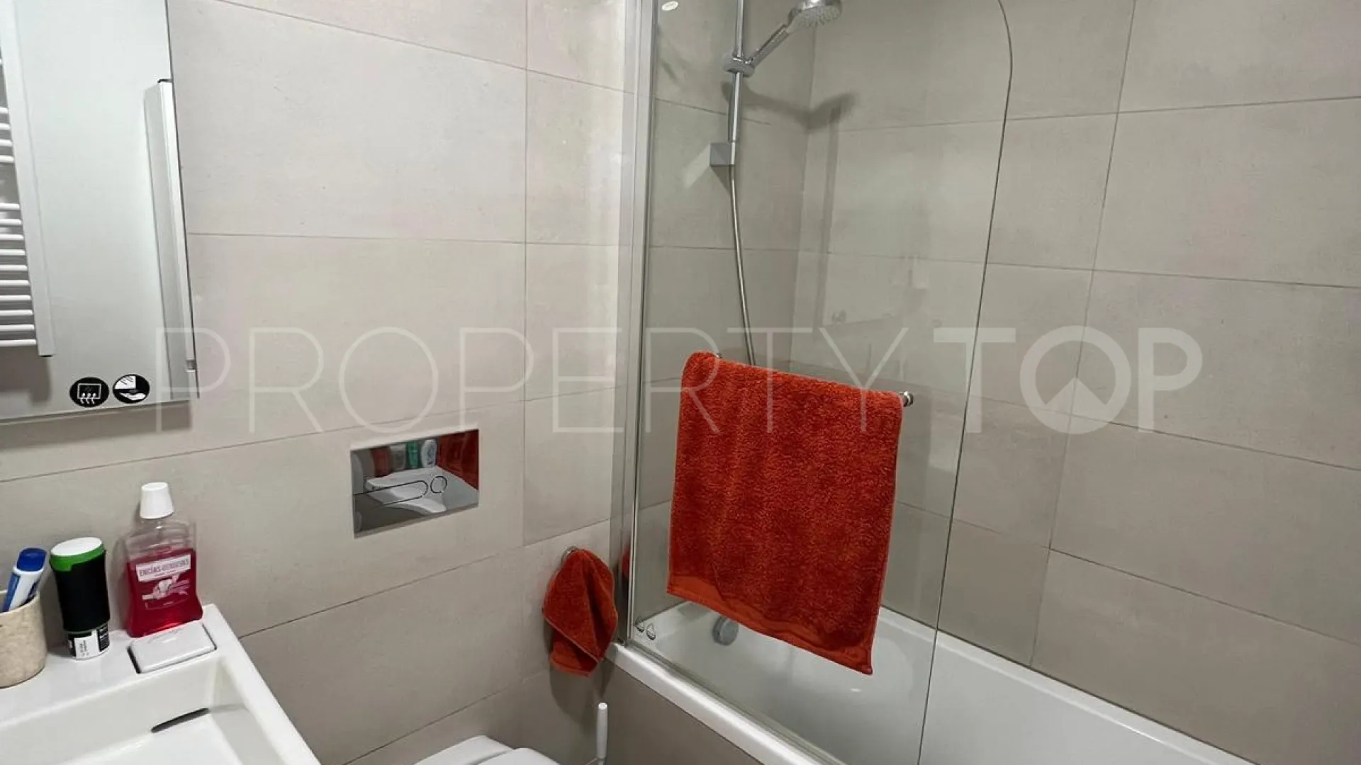 Town house for sale in La Reserva