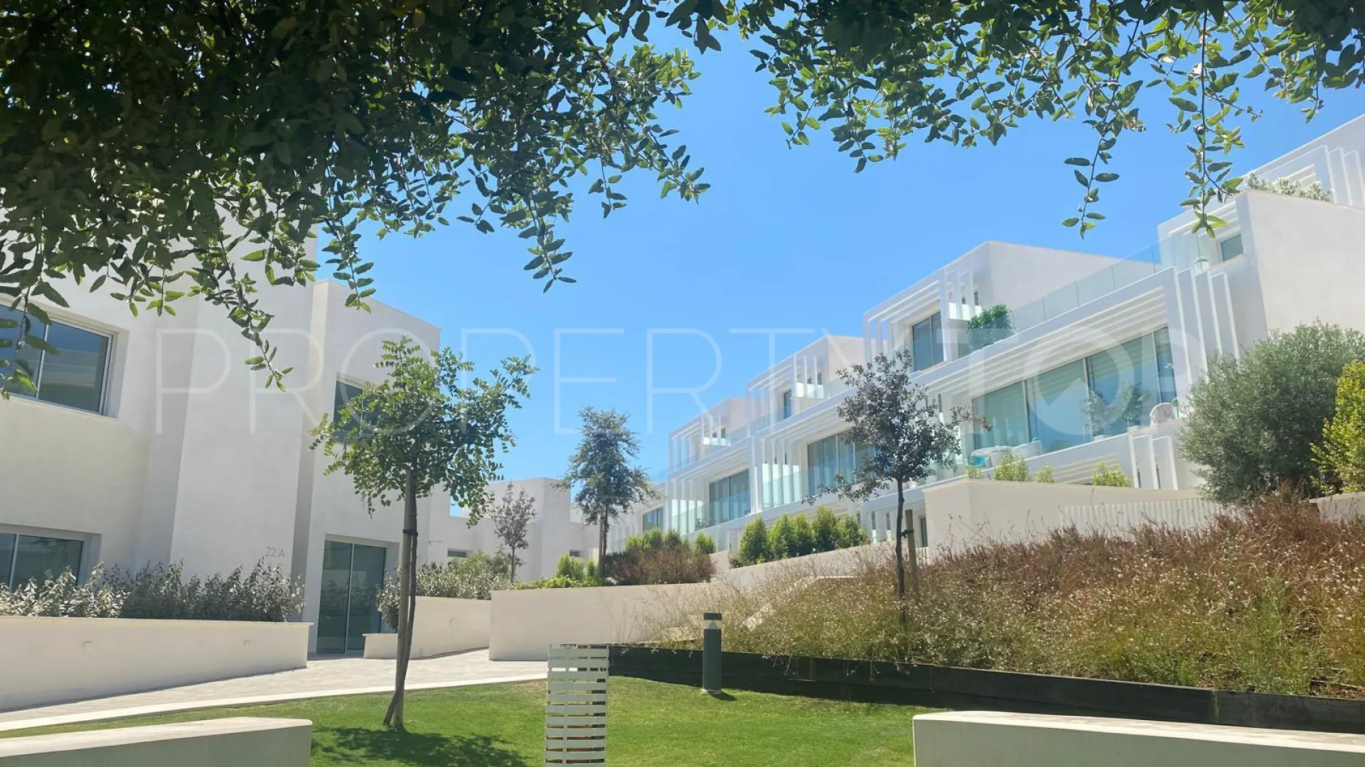 Town house for sale in La Reserva