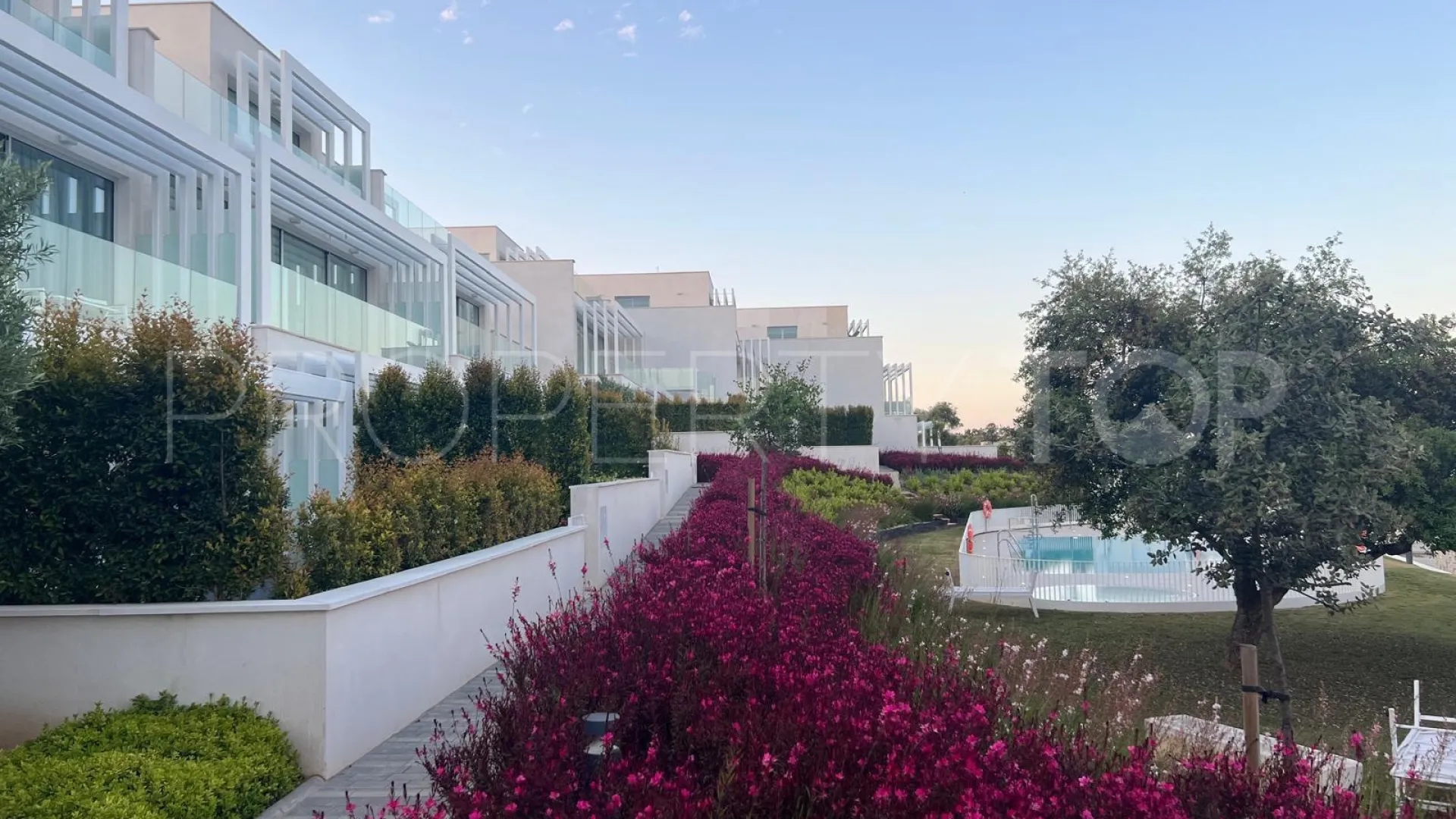 Town house for sale in La Reserva