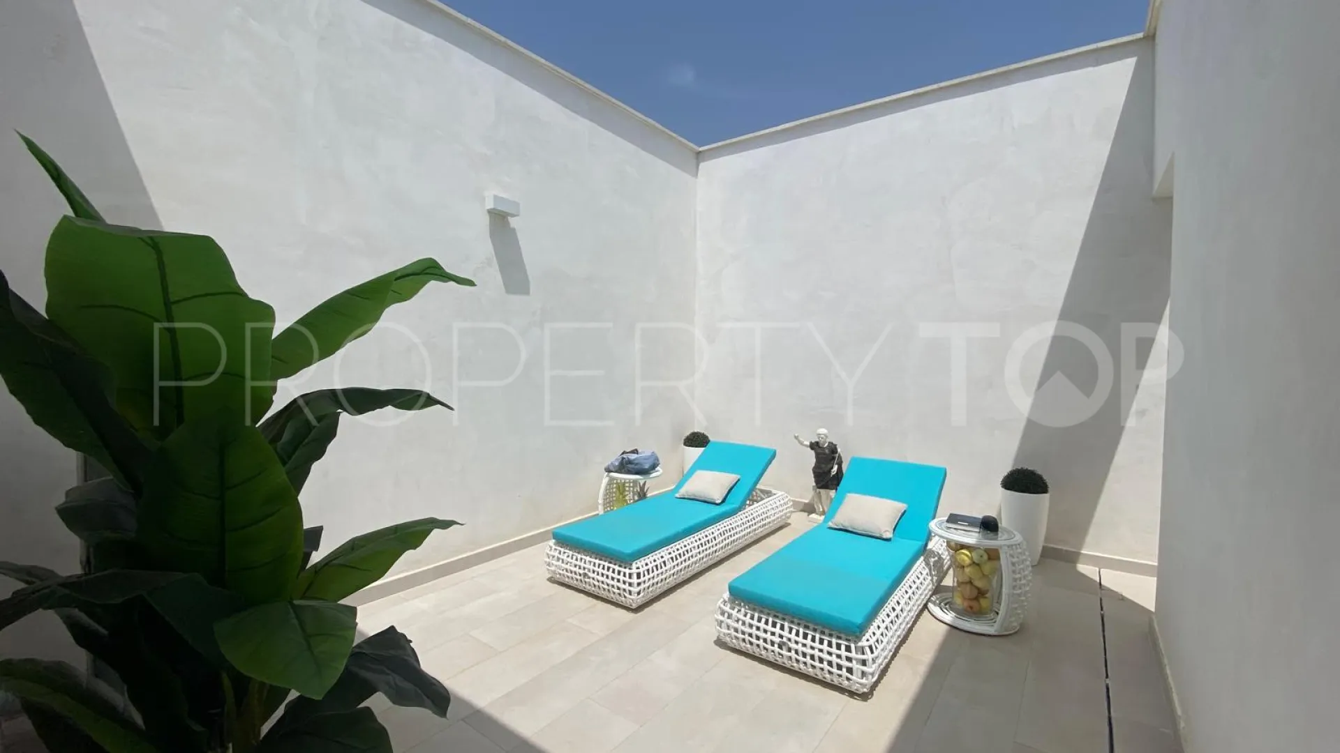 Town house for sale in La Reserva