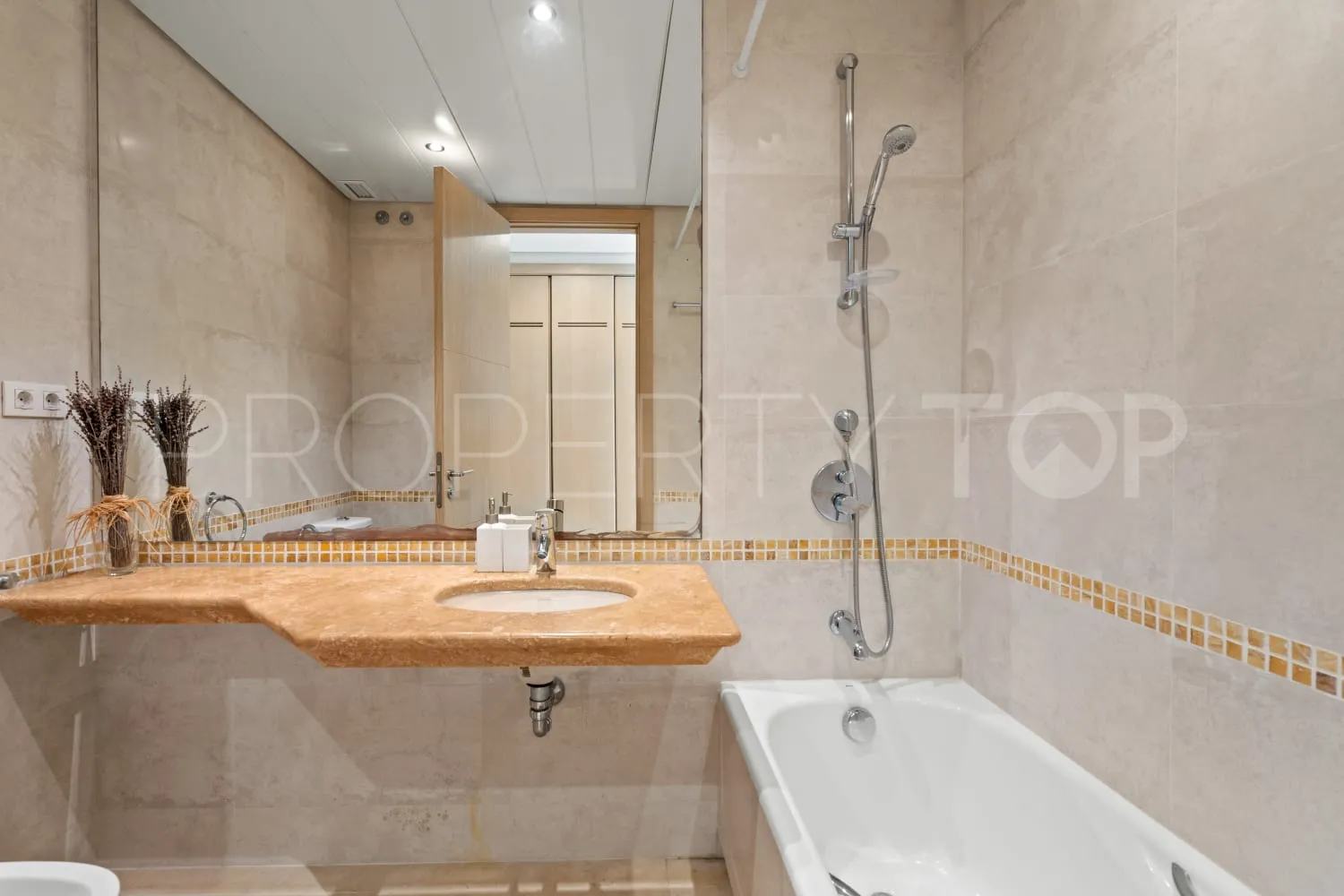 2 bedrooms apartment for sale in Ribera del Marlin