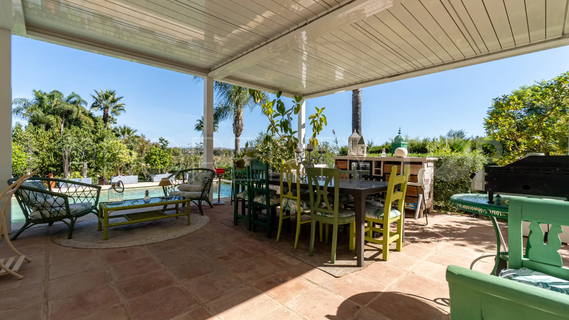Villa for sale in Zona B with 6 bedrooms