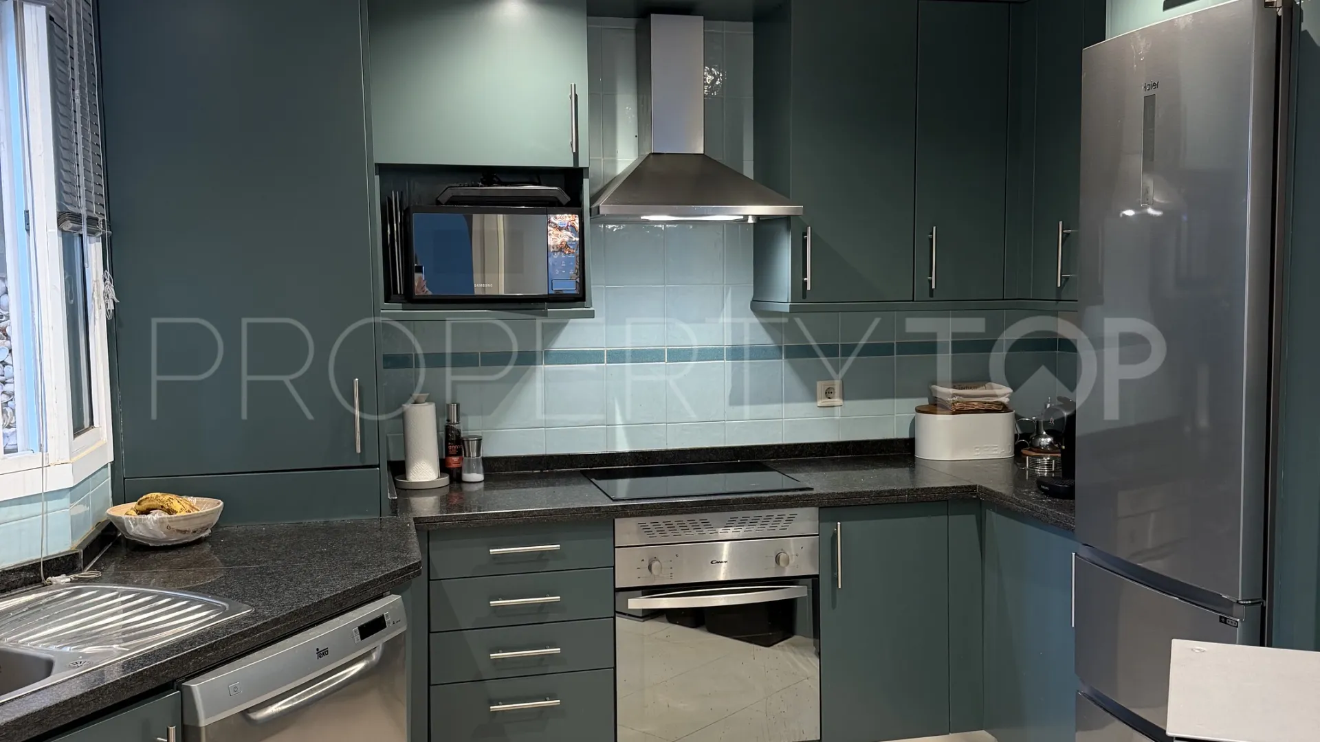 Apartment for sale in Isla Carey with 3 bedrooms