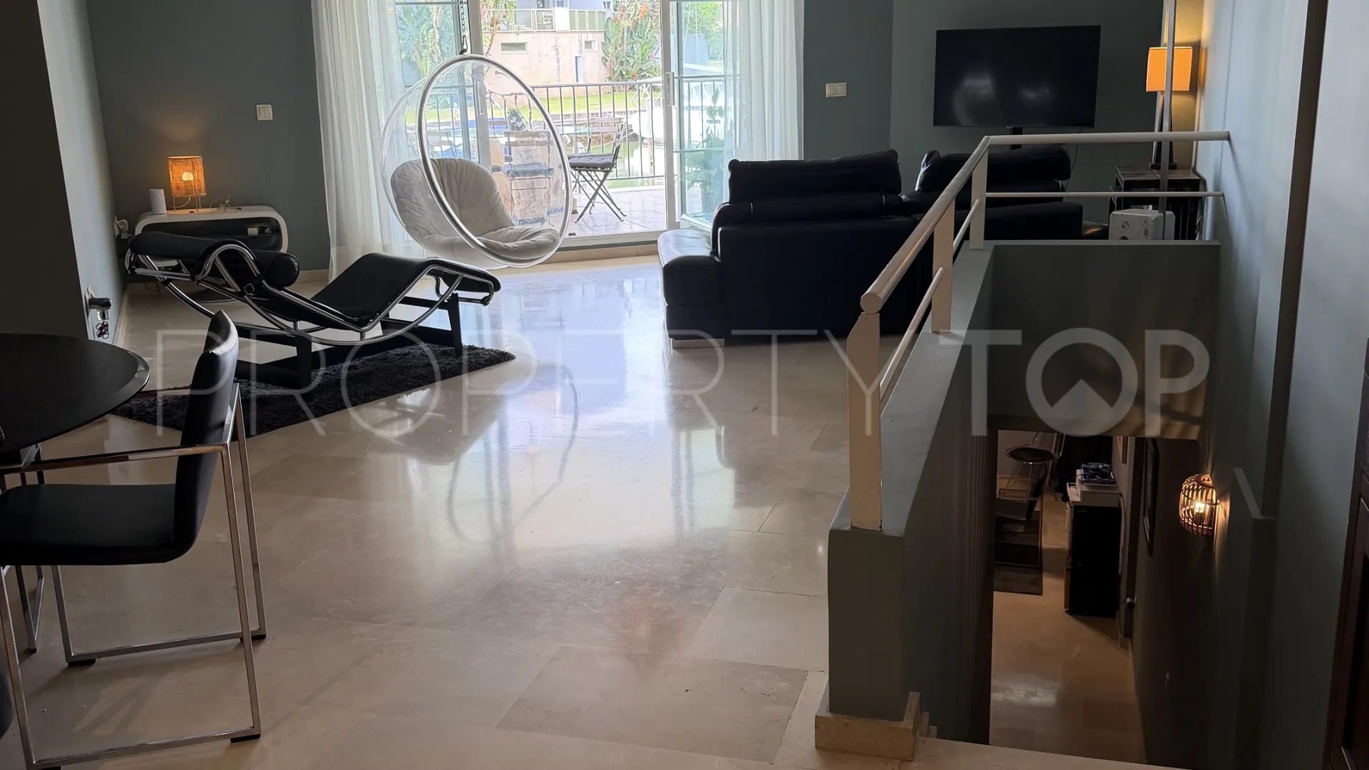 Apartment for sale in Isla Carey with 3 bedrooms