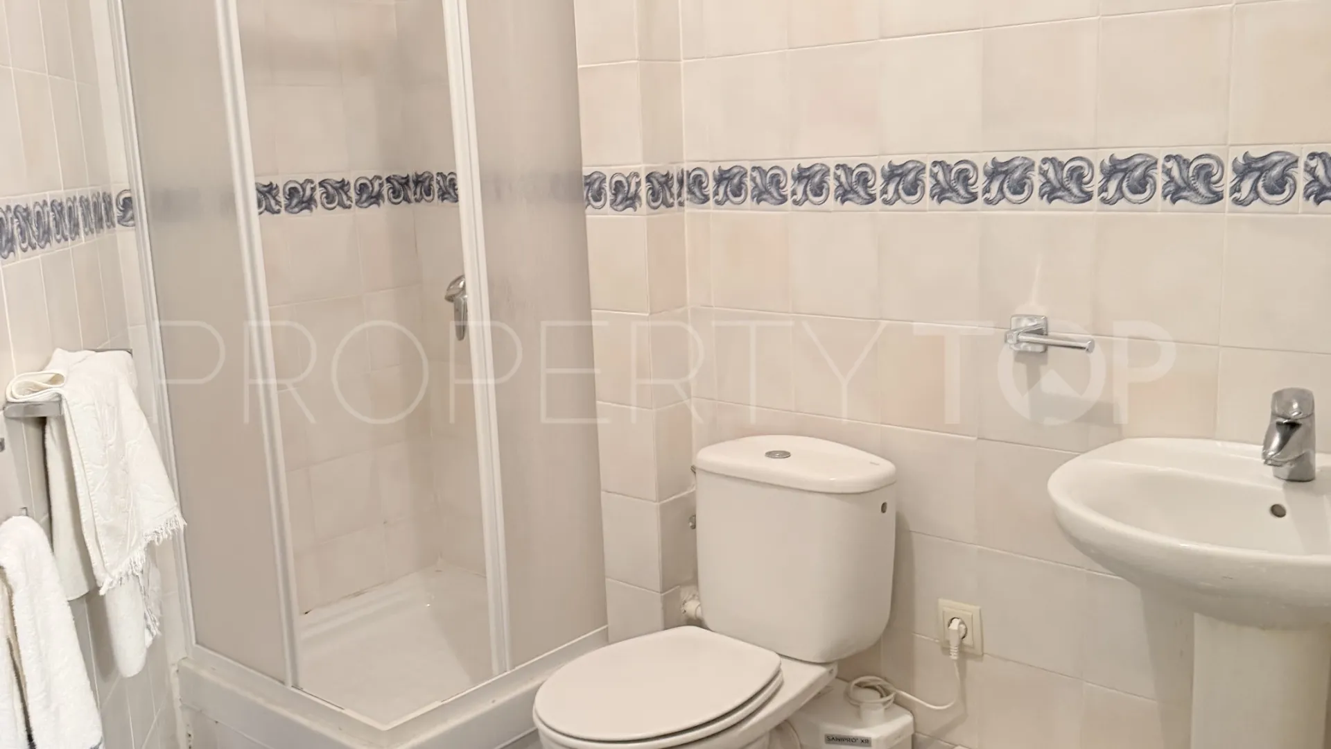 Apartment for sale in Isla Carey with 3 bedrooms