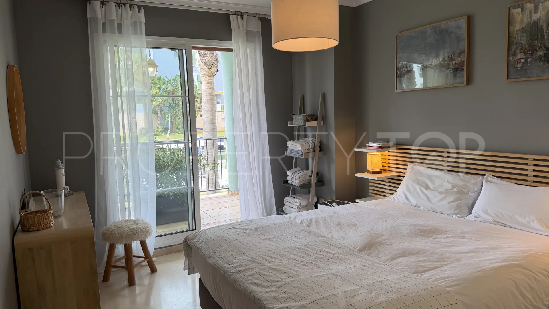 Apartment for sale in Isla Carey with 3 bedrooms